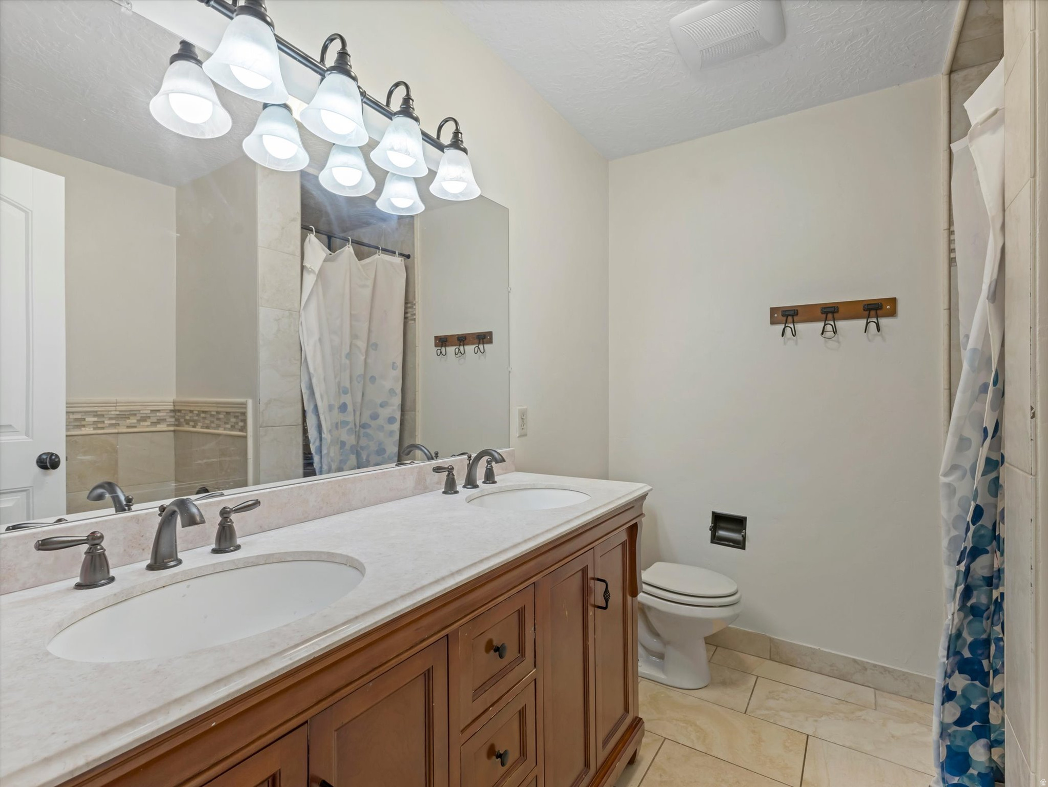 OAKWOOD ESTATES AMENDED - Residential