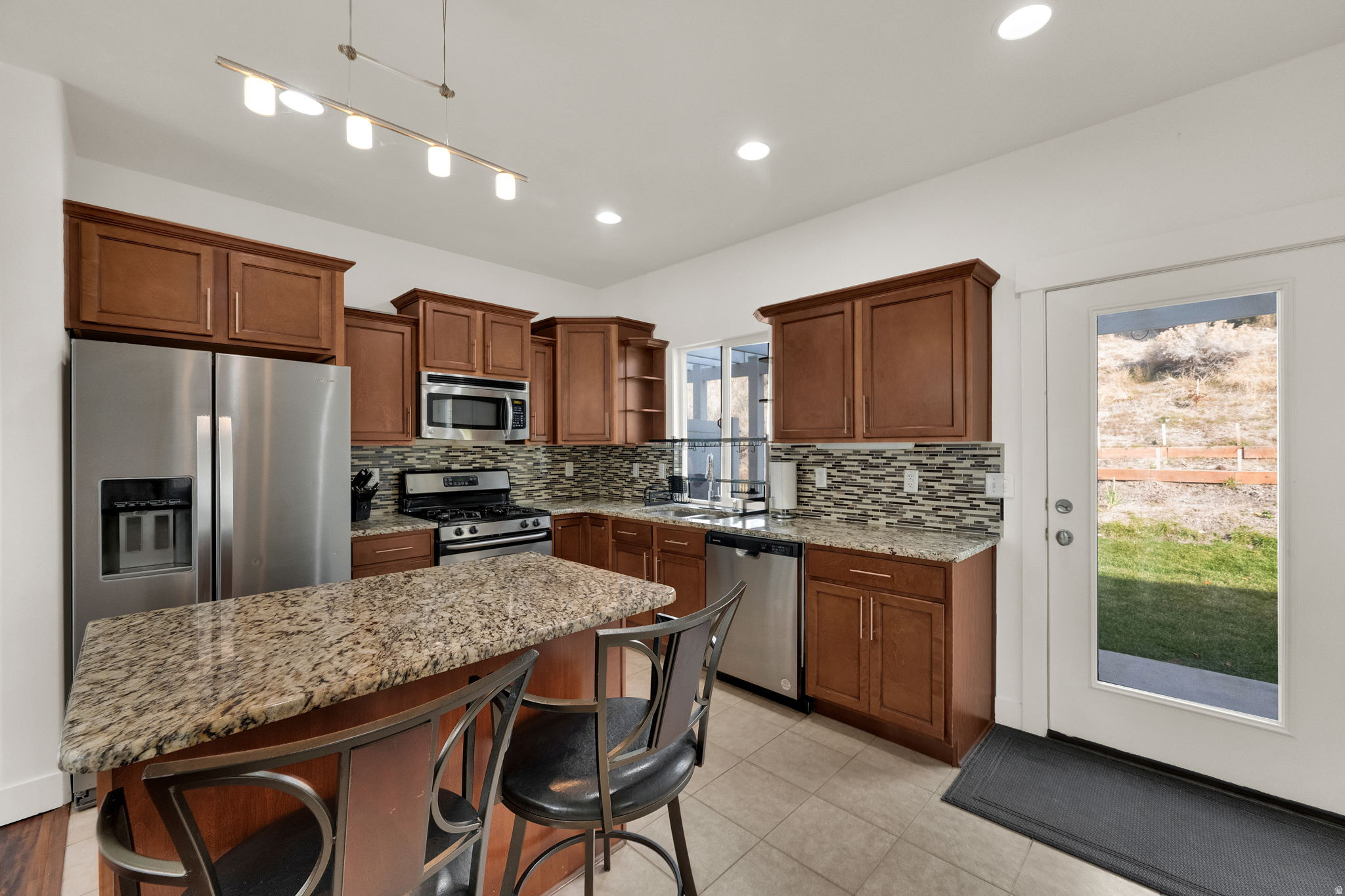 THE HEIGHTS ON QUARRY BEND PUD - Residential