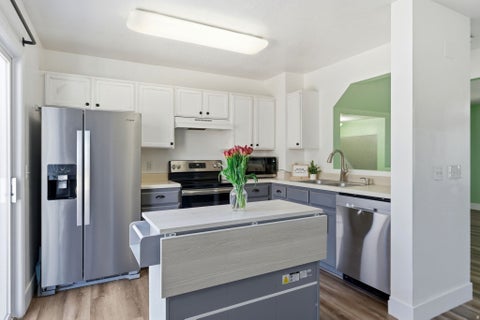 Tiny photo for 367 E 525 S, Clearfield, UT 84015 (MLS # 2168056)