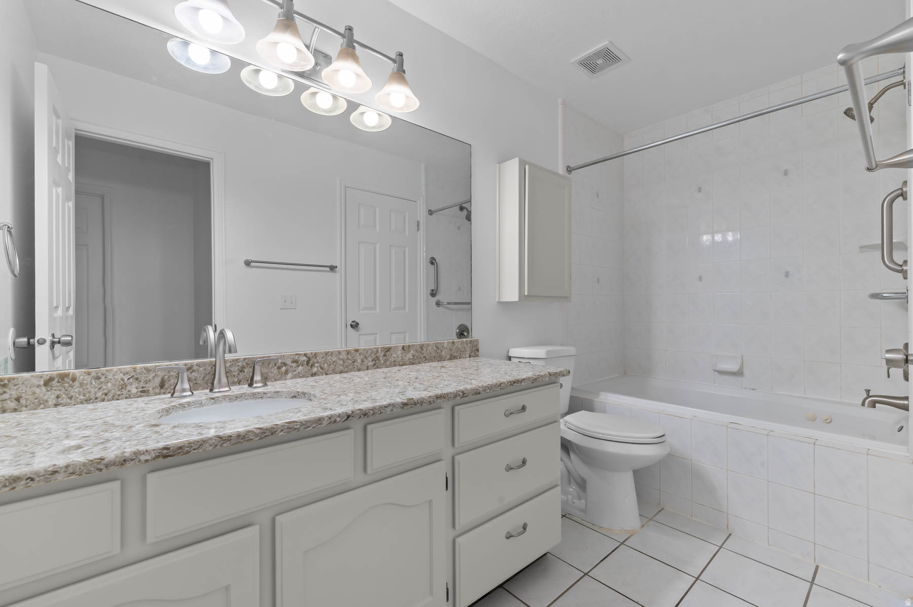 DAYBREAK HILL - Residential