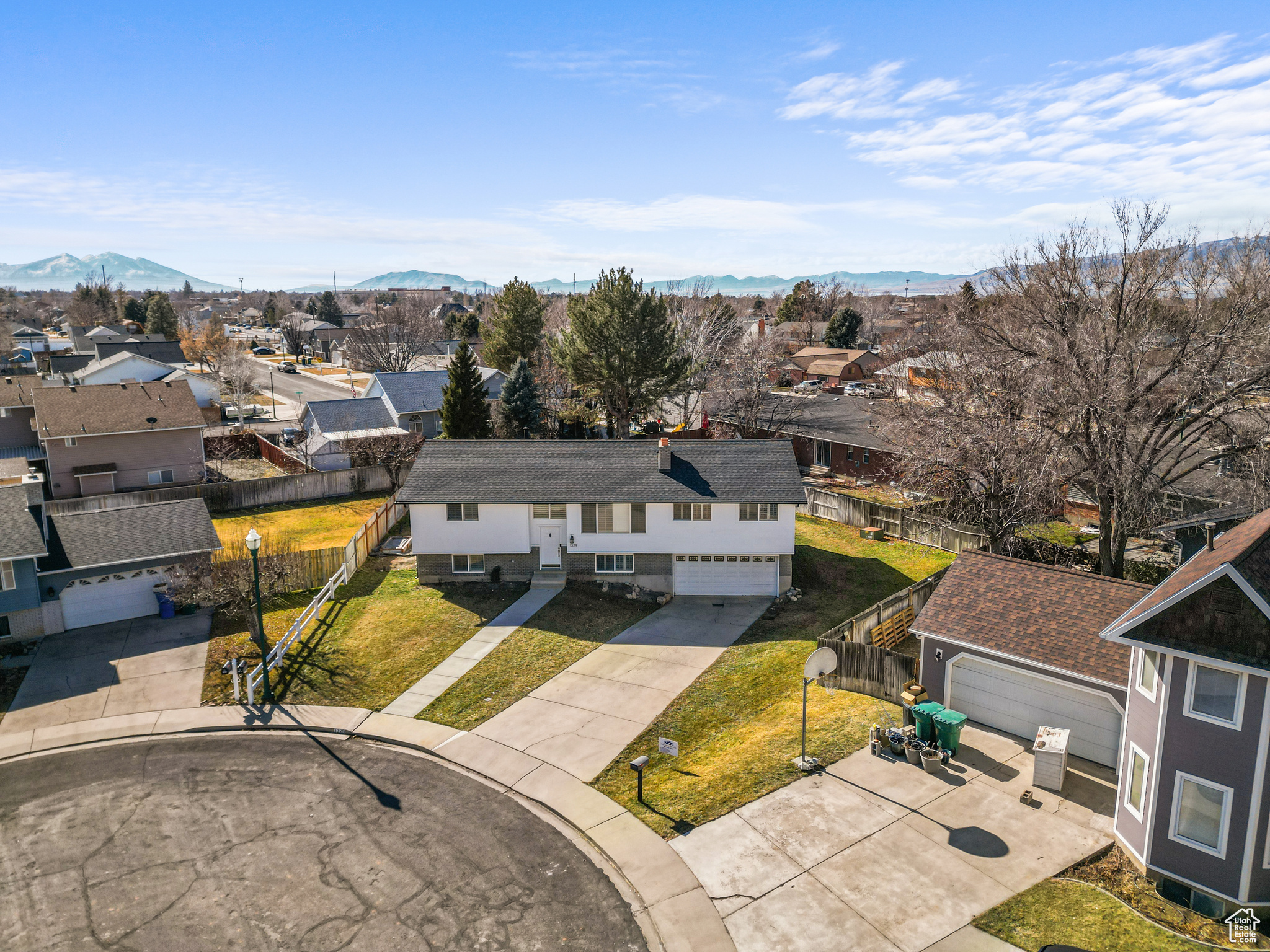 MEADOW CREST - Residential