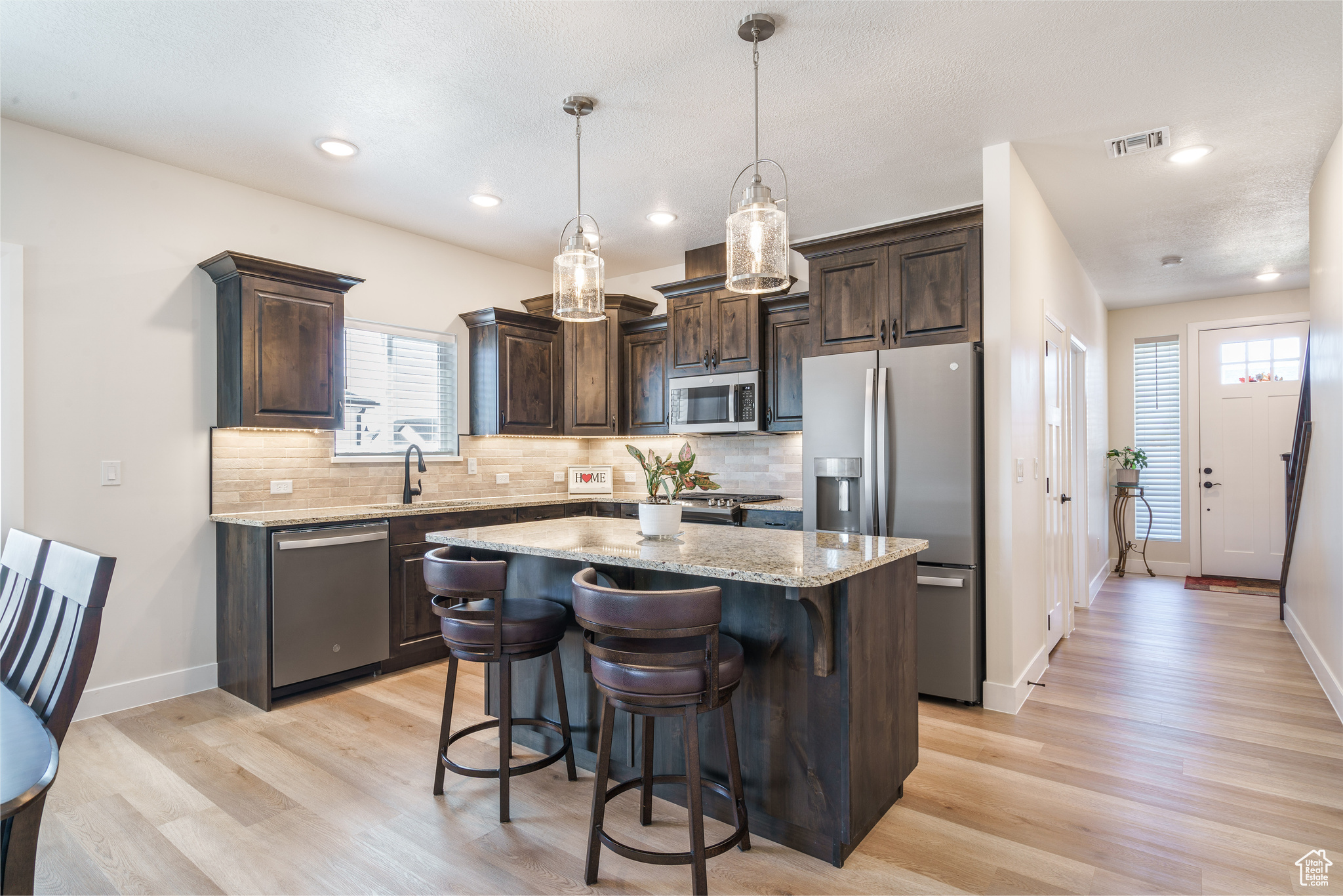 1044 E Southern Homestead Blvd, Enoch, Utah image 9