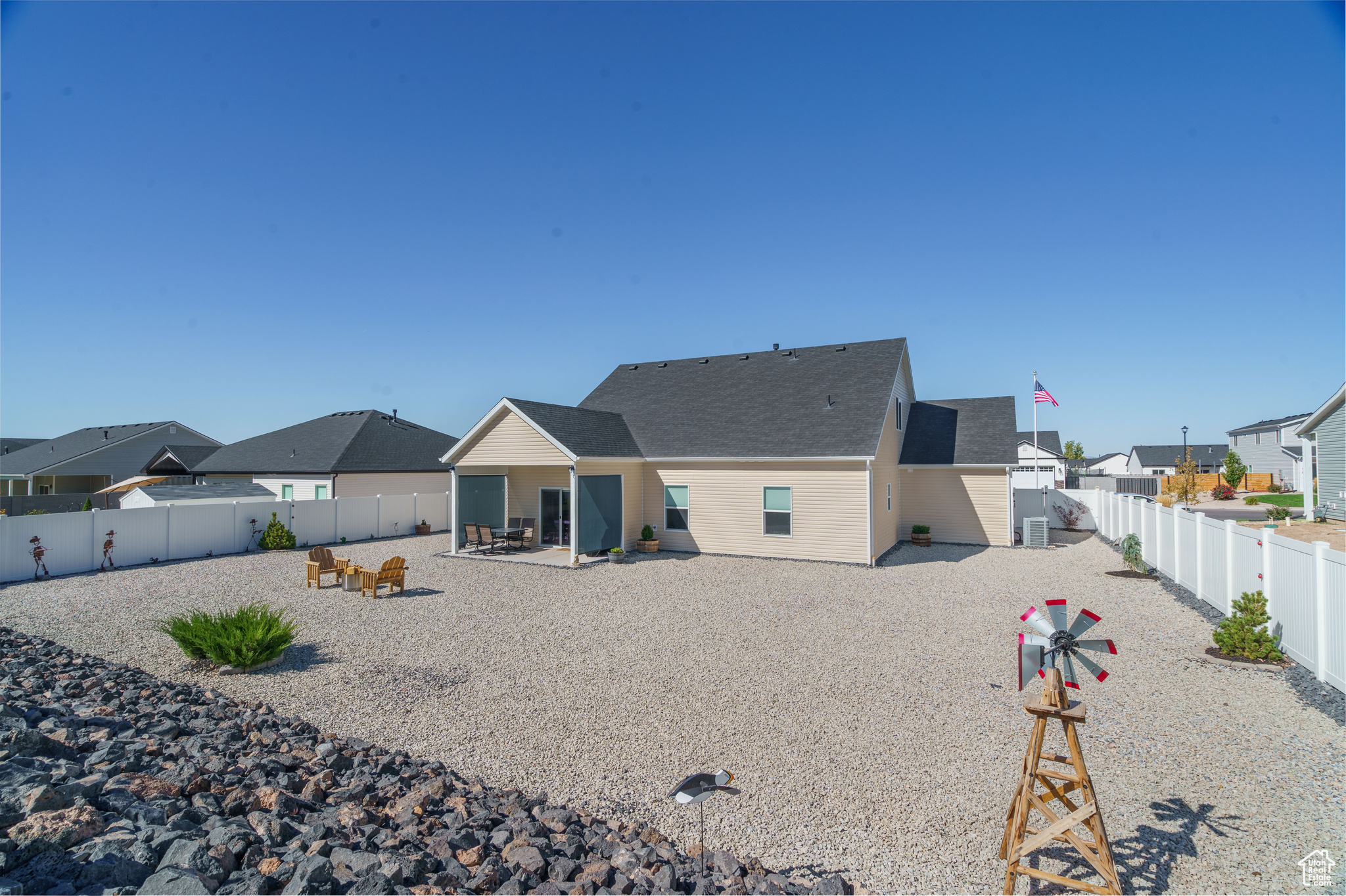 1044 E Southern Homestead Blvd, Enoch, Utah image 29