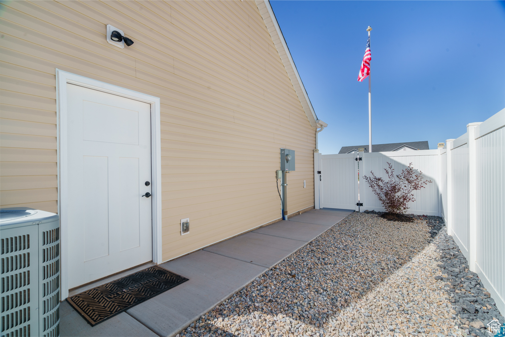 1044 E Southern Homestead Blvd, Enoch, Utah image 31