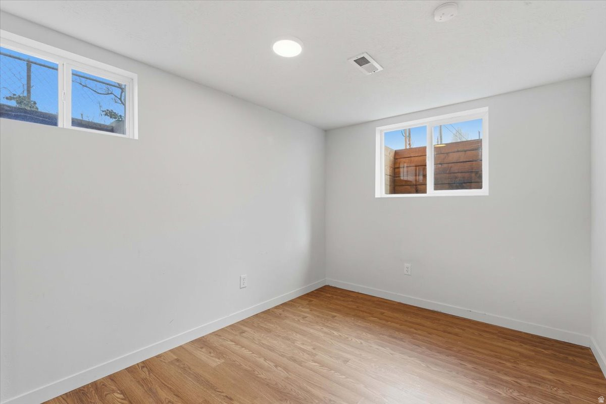 WHITE CITY NO 3 - Residential