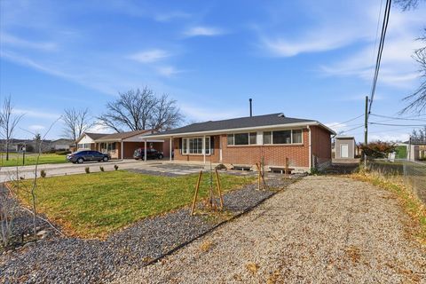 Tiny photo for 9996 S OPAL CIR E, Sandy, UT 84094 (MLS # 2125594)