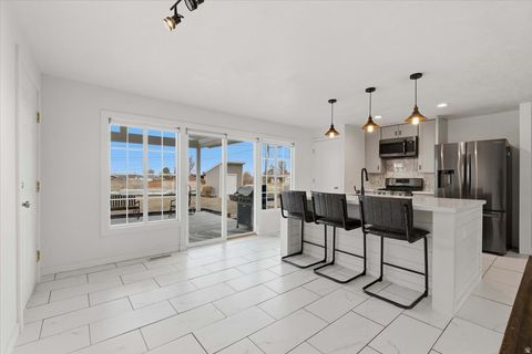 Tiny photo for 9996 S OPAL CIR E, Sandy, UT 84094 (MLS # 2125594)