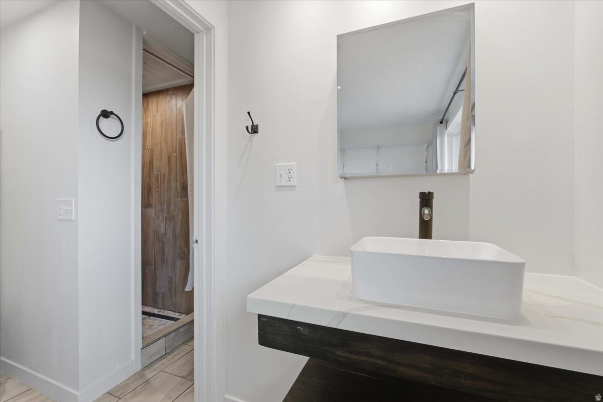 WHITE CITY NO 3 - Residential