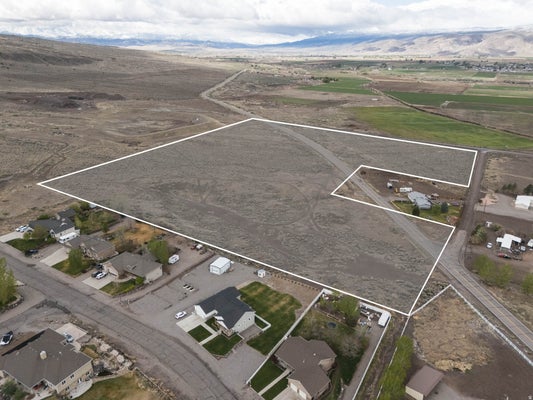 345 W LANDSLIDE RD, ANNABELLA, UT 84711 - Image ccfcf180a89255d5e1bc11fec77925fb/834091435