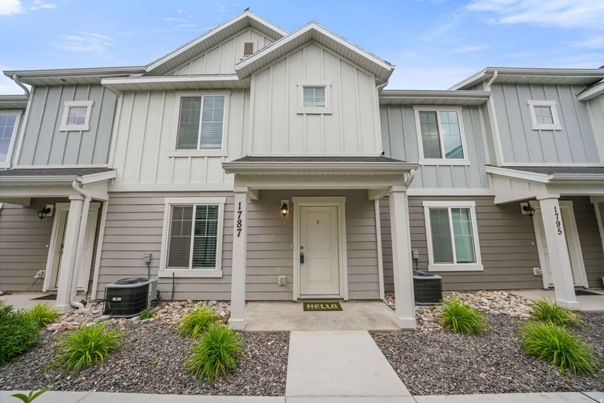 Quick freeway access, but a quiet area? Here, you get both. Payson is growing, and this is a great place to build community. This townhome offers an open layout, a private primary suite with a walk-in closet, and two additional bedrooms for everyone to fit! It's a quick walk to the community park where the mountain views will take your breath away. Here, you'll find HOME.