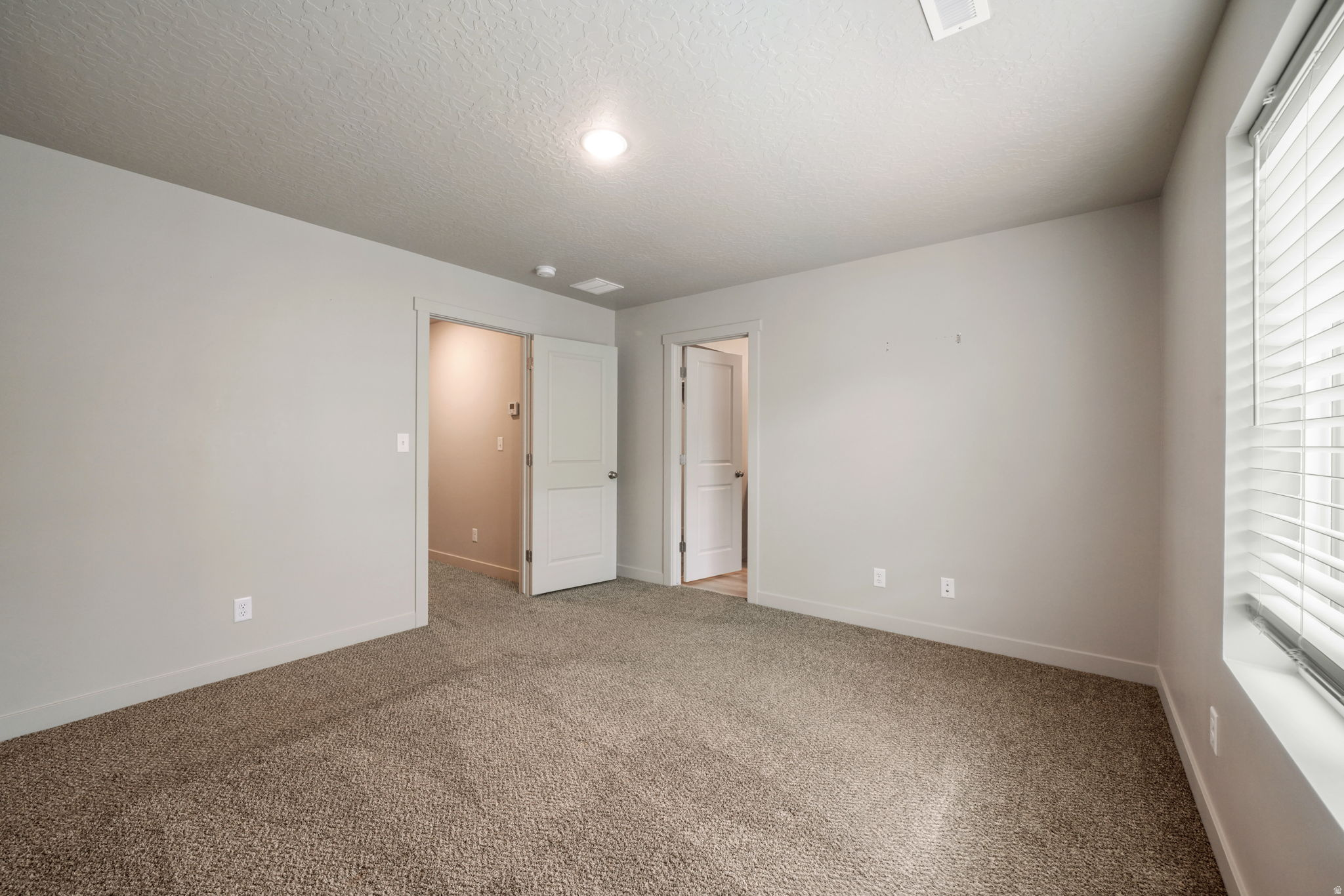 VILLAGES AT ARROWHEAD PARK - Residential