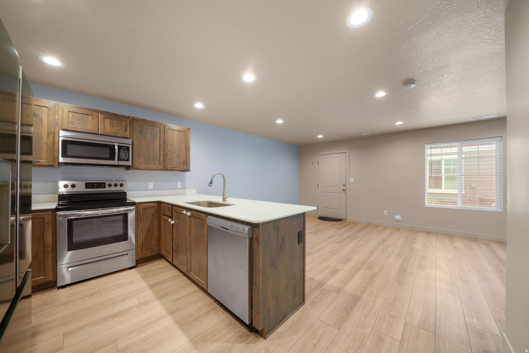 VILLAGES AT ARROWHEAD PARK - Residential