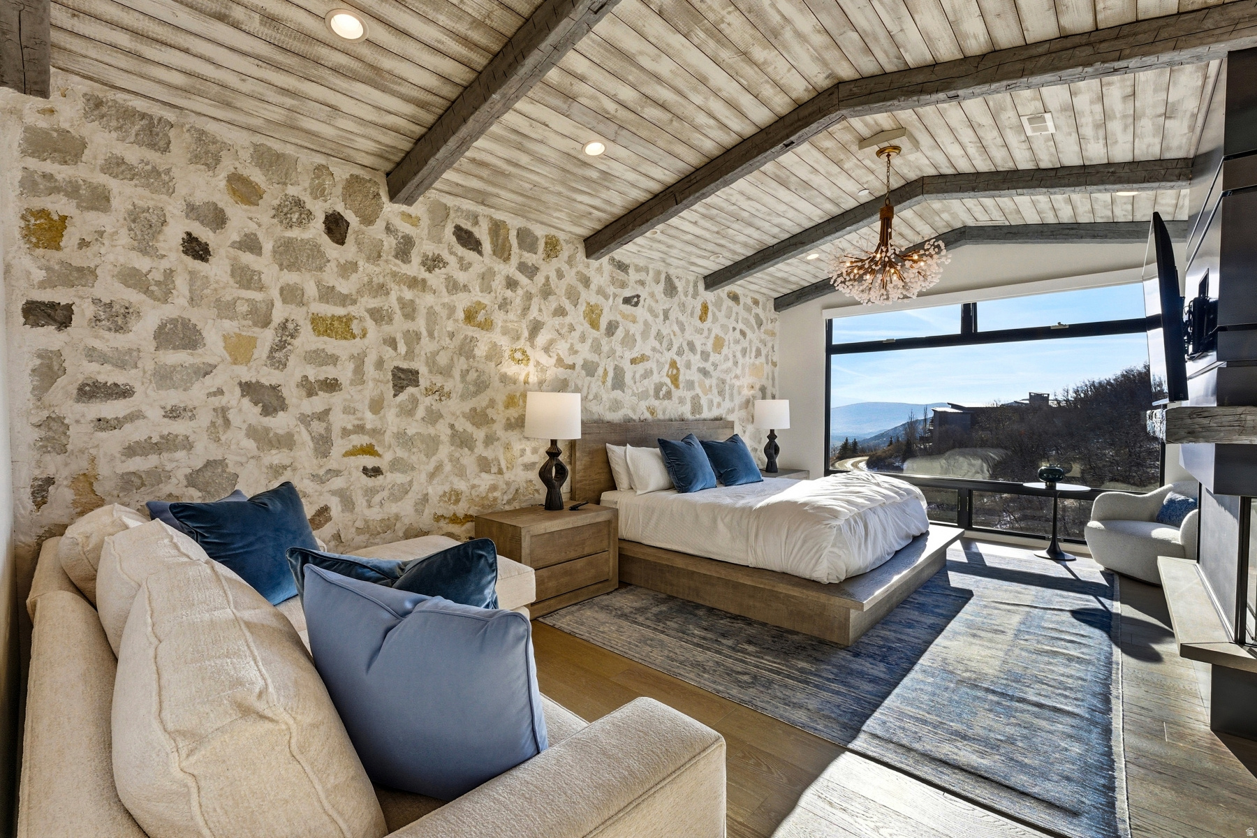 DEER CROSSING SUBDIV - Residential