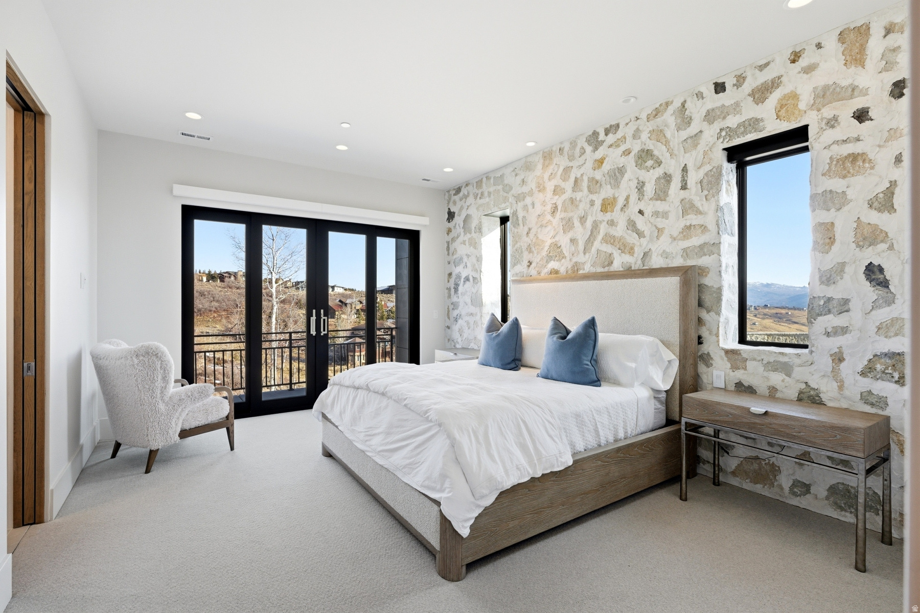 DEER CROSSING SUBDIV - Residential