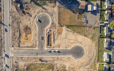 Tiny photo for 432 E 300 N #12, Salem, UT 84653 (MLS # 2094669)