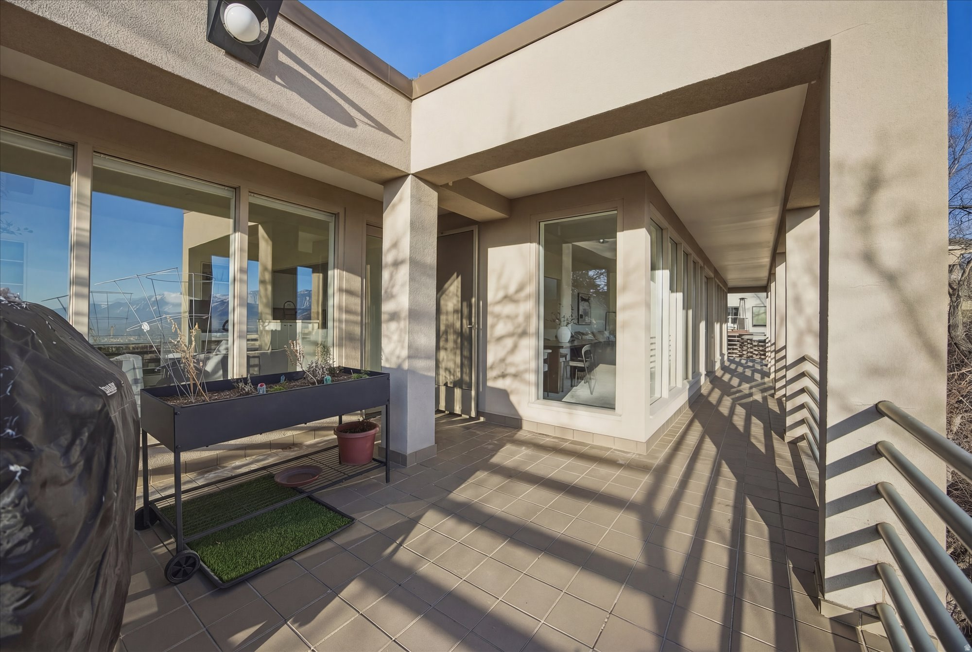 ARLINGTON PARK - Residential