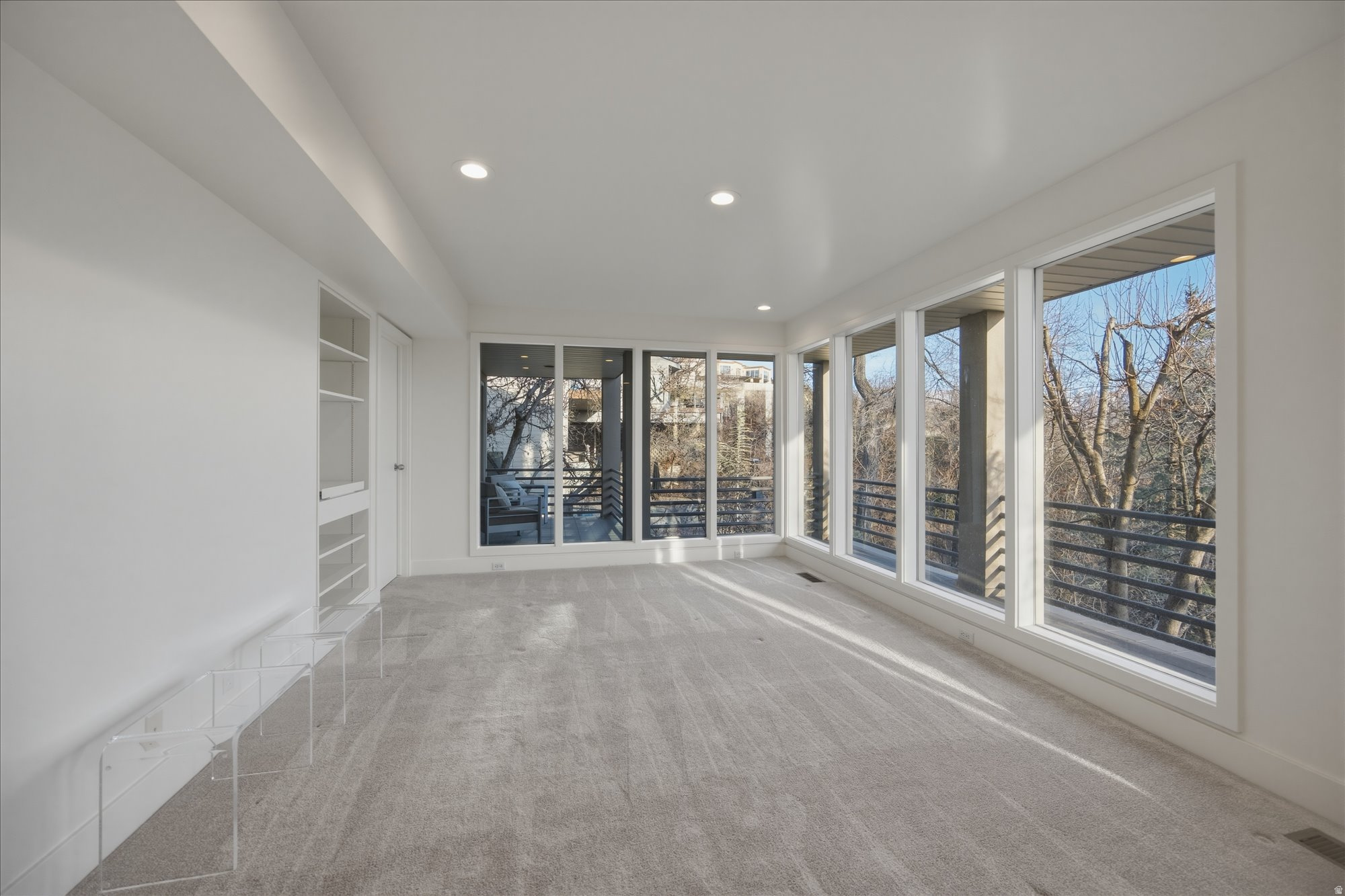 ARLINGTON PARK - Residential