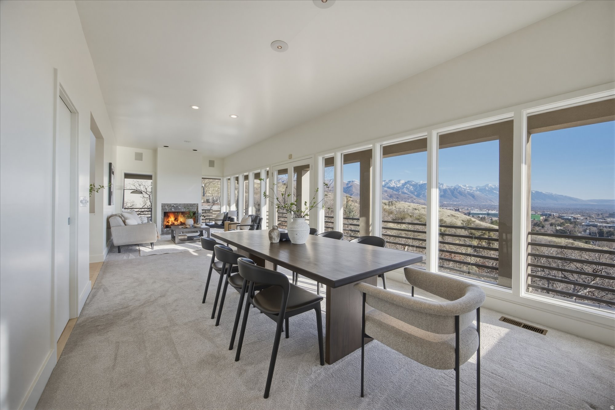 ARLINGTON PARK - Residential