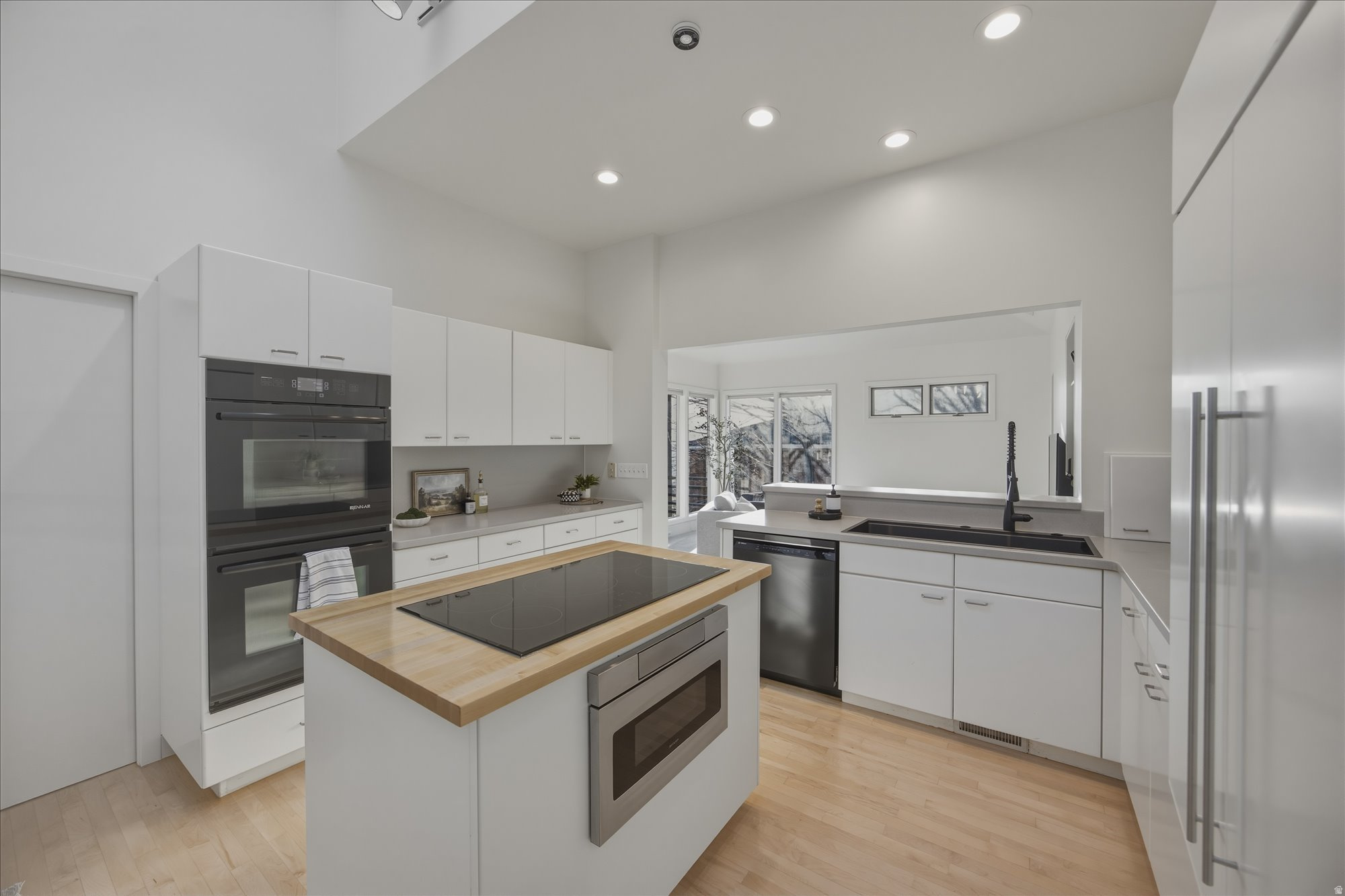 ARLINGTON PARK - Residential