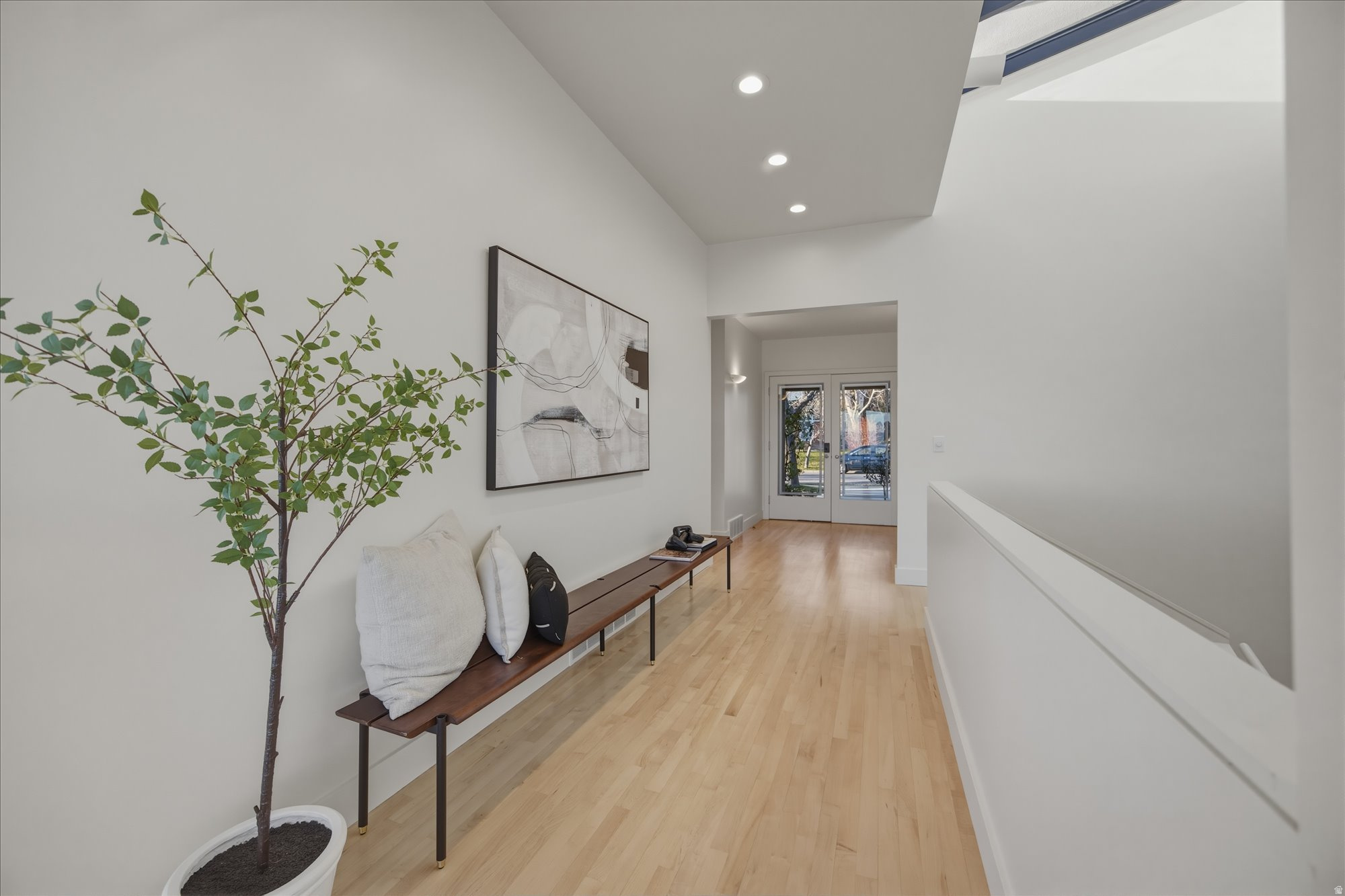 ARLINGTON PARK - Residential