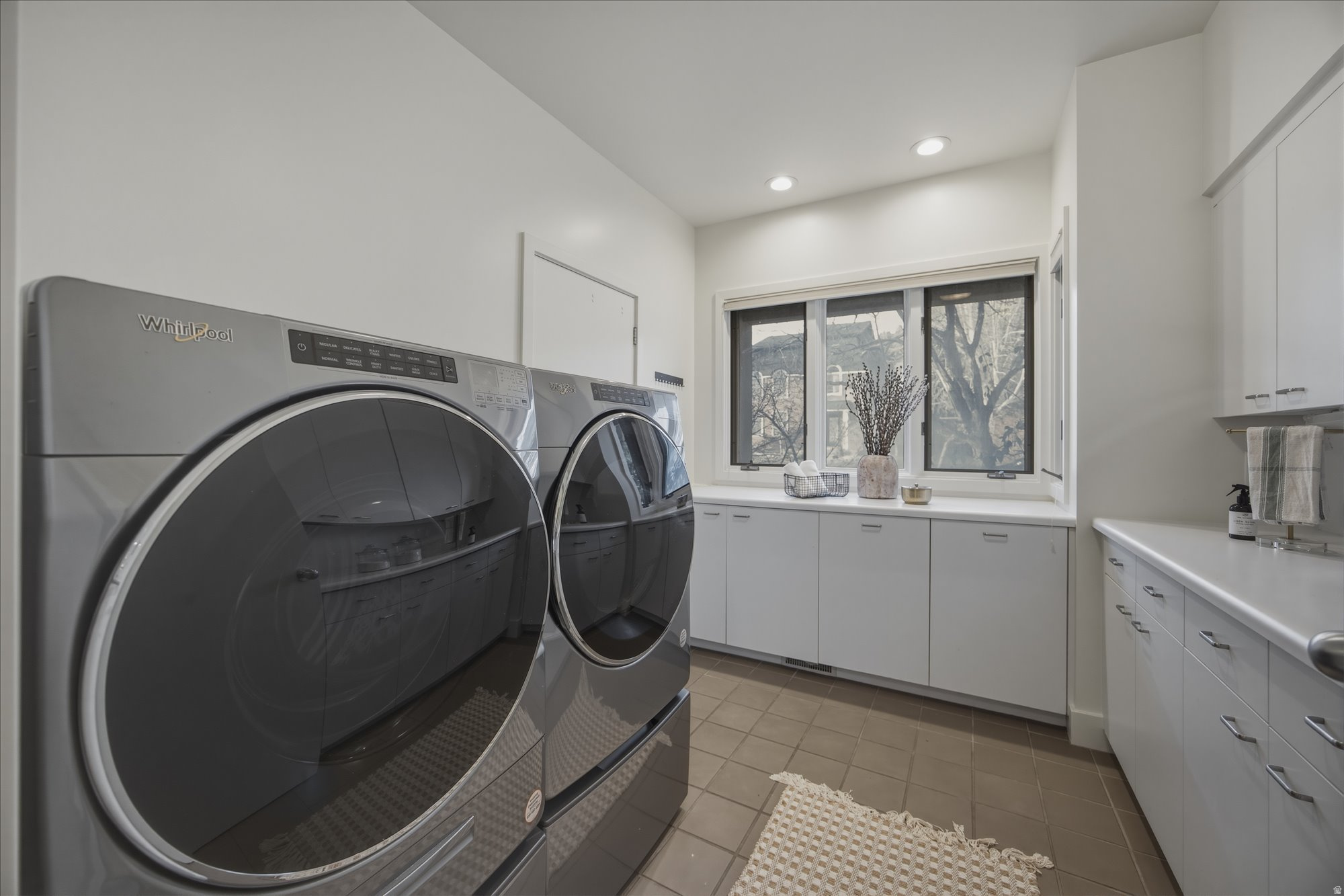 ARLINGTON PARK - Residential