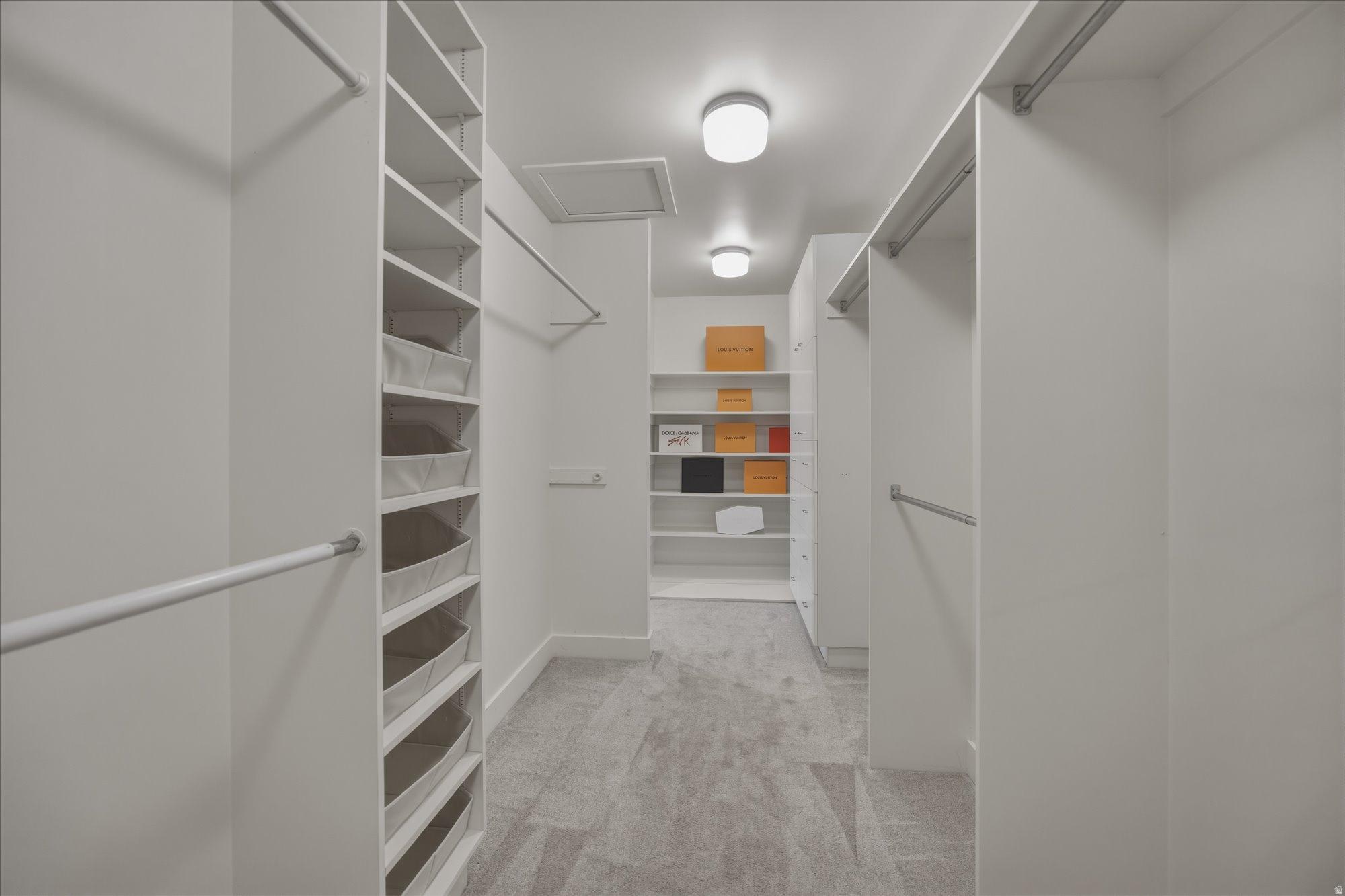 ARLINGTON PARK - Residential