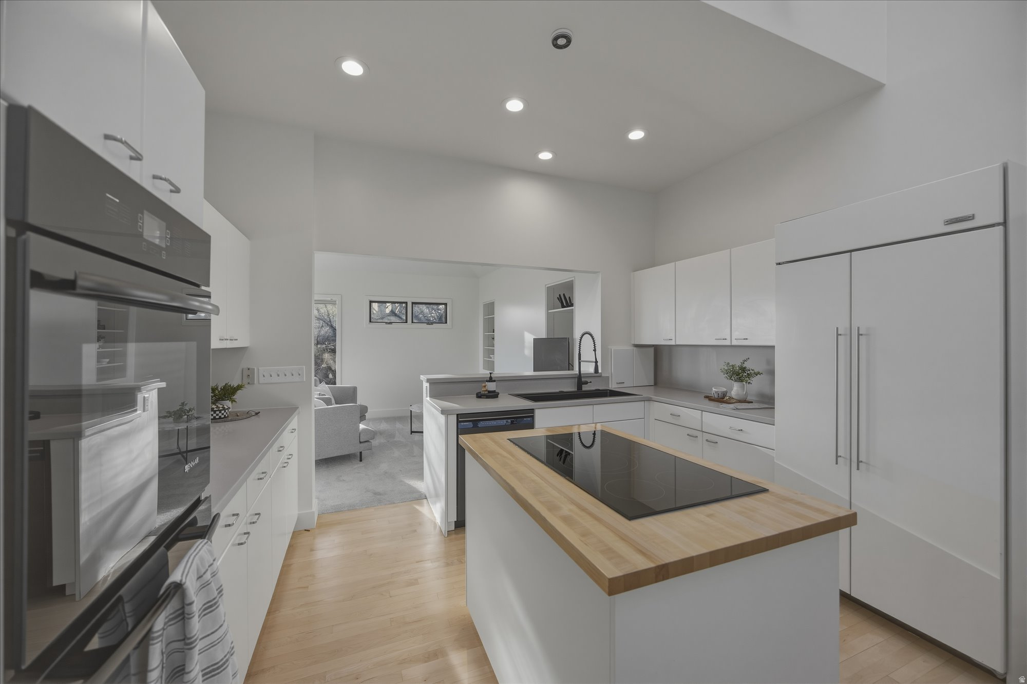 ARLINGTON PARK - Residential