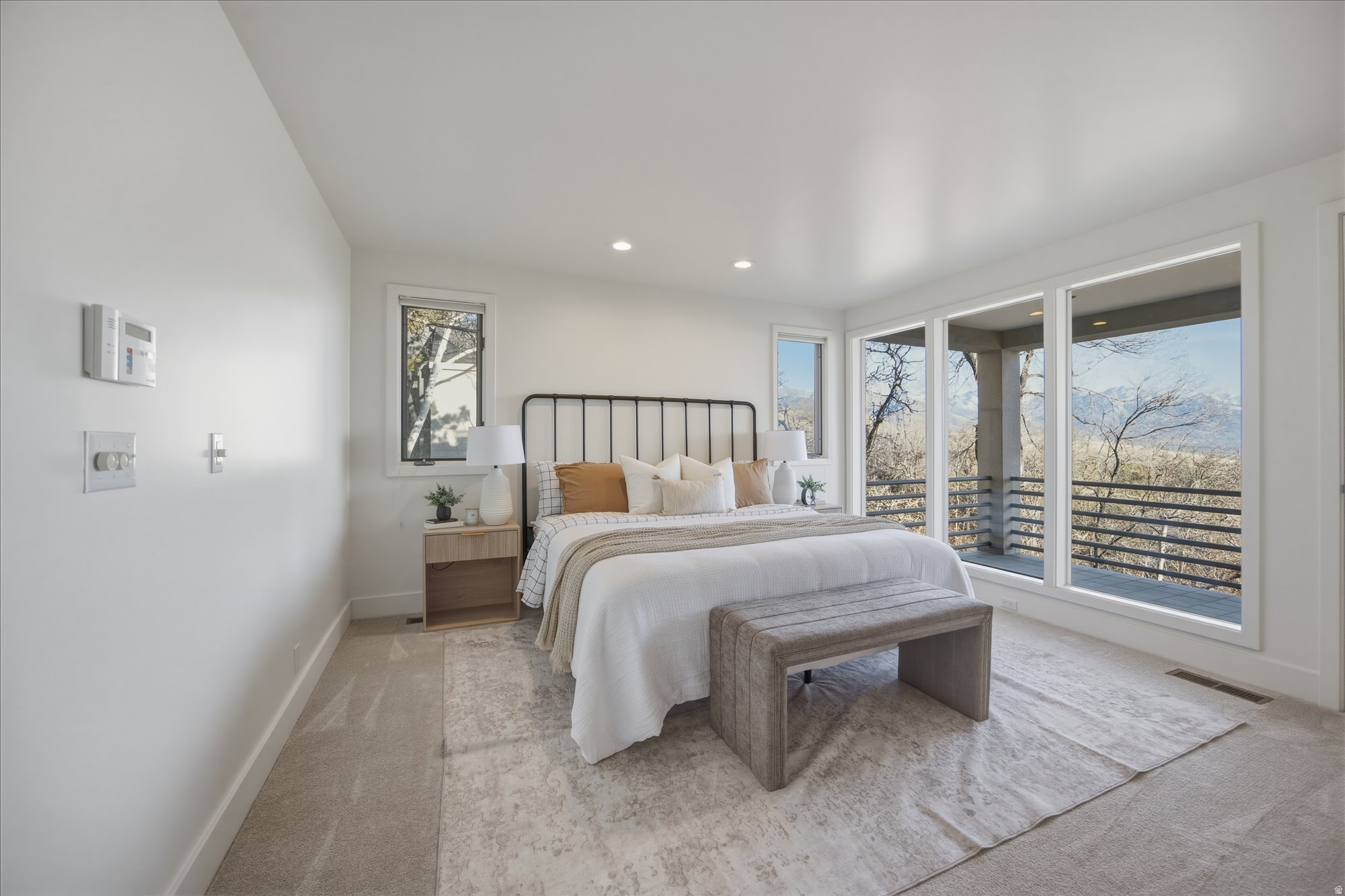 ARLINGTON PARK - Residential