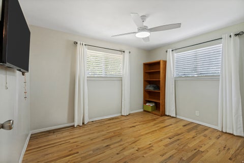 Tiny photo for 966 E 400 N, Bountiful, UT 84010 (MLS # 2184219)