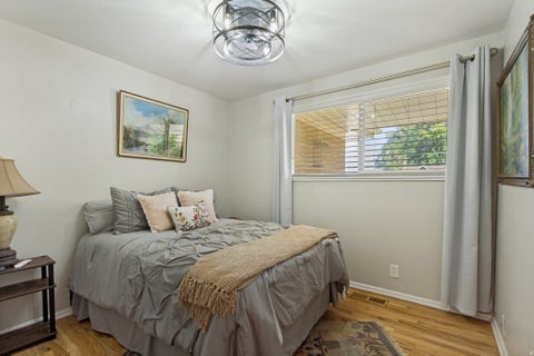 Tiny photo for 966 E 400 N, Bountiful, UT 84010 (MLS # 2184219)