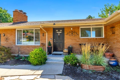 Tiny photo for 966 E 400 N, Bountiful, UT 84010 (MLS # 2184219)