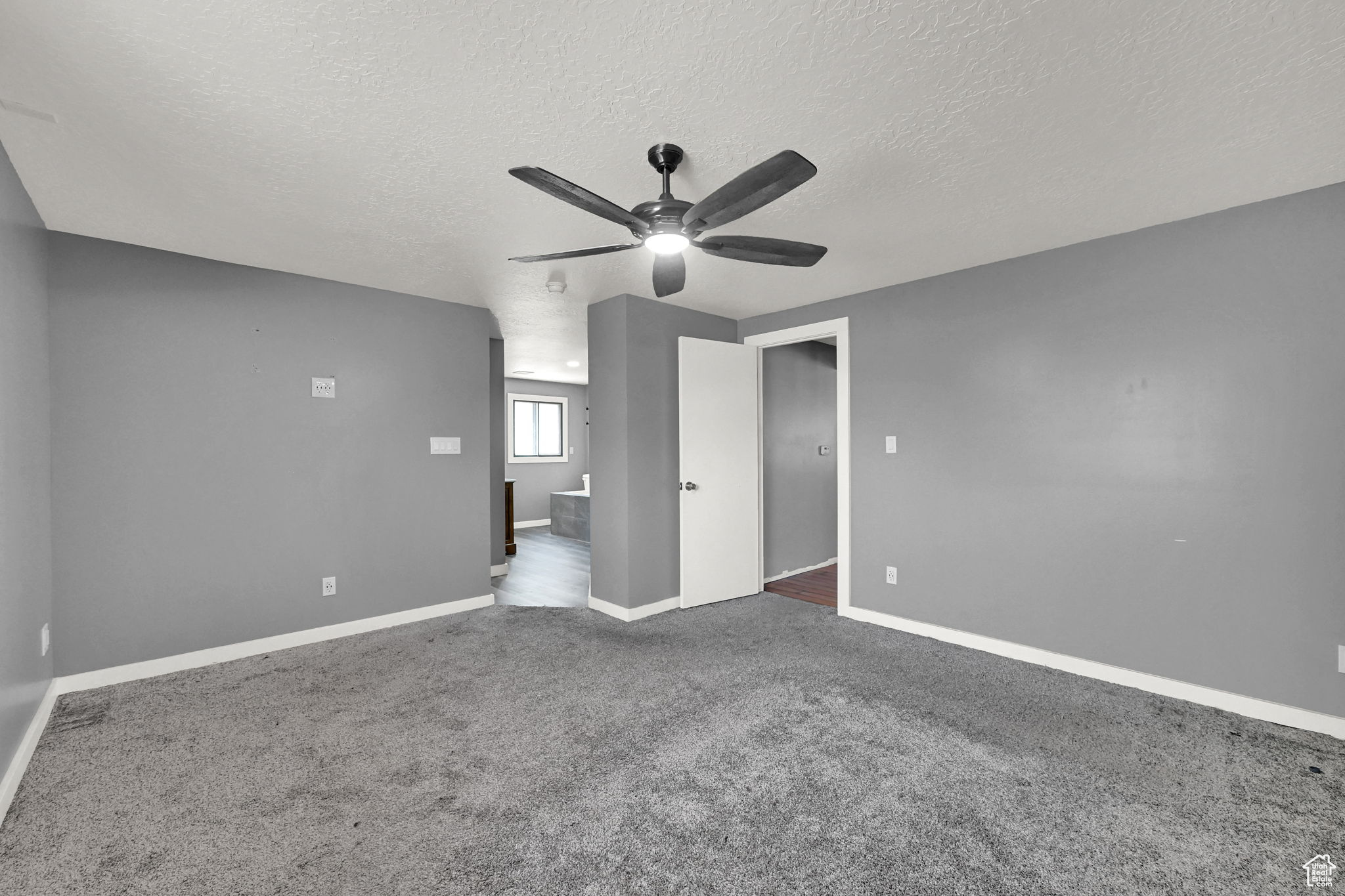 Hooper, Utah 84315, United States, 2 Bedrooms Bedrooms, ,3 BathroomsBathrooms,Residential,Active,166416