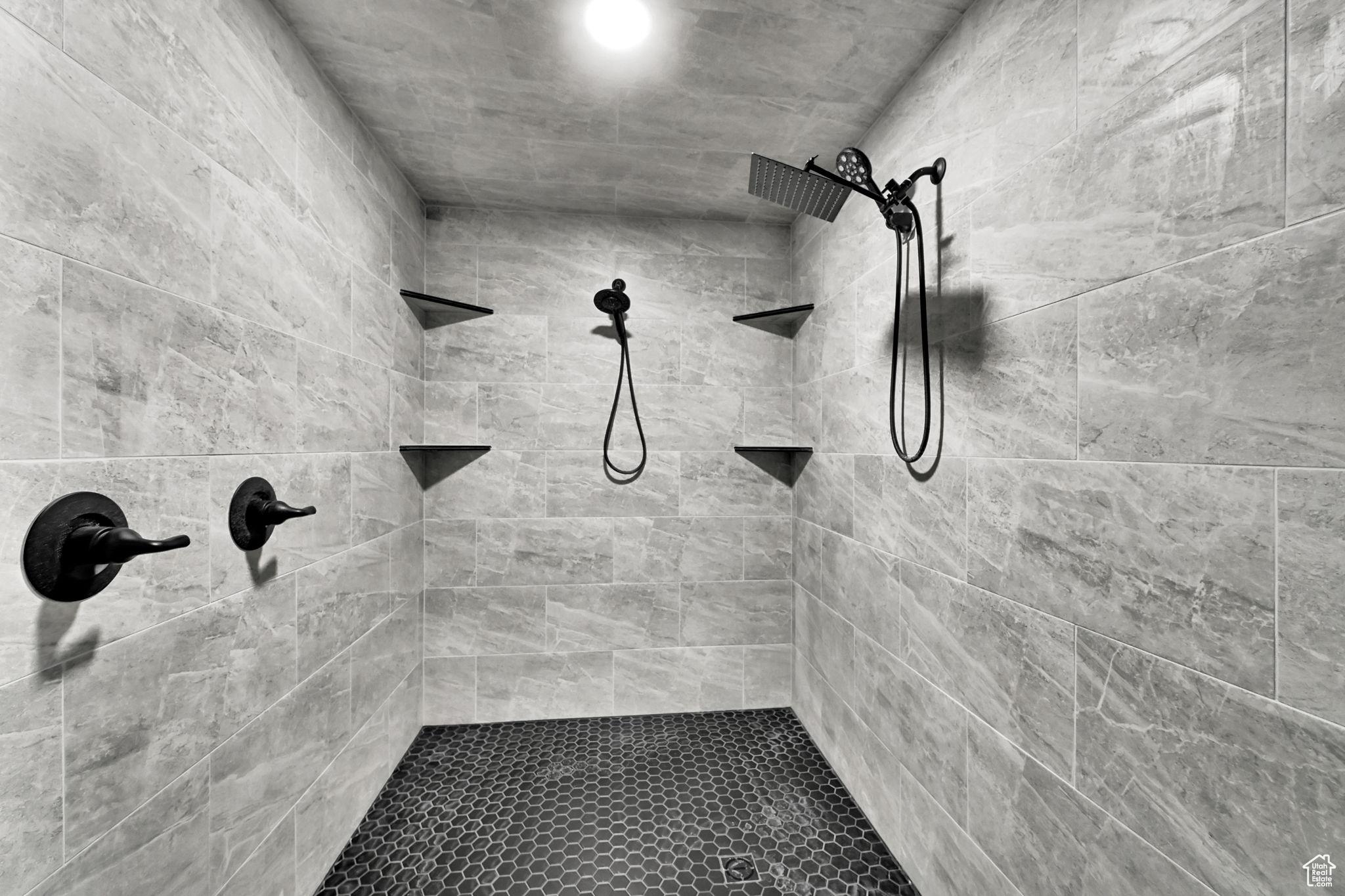 Hooper, Utah 84315, United States, 2 Bedrooms Bedrooms, ,3 BathroomsBathrooms,Residential,Active,166416