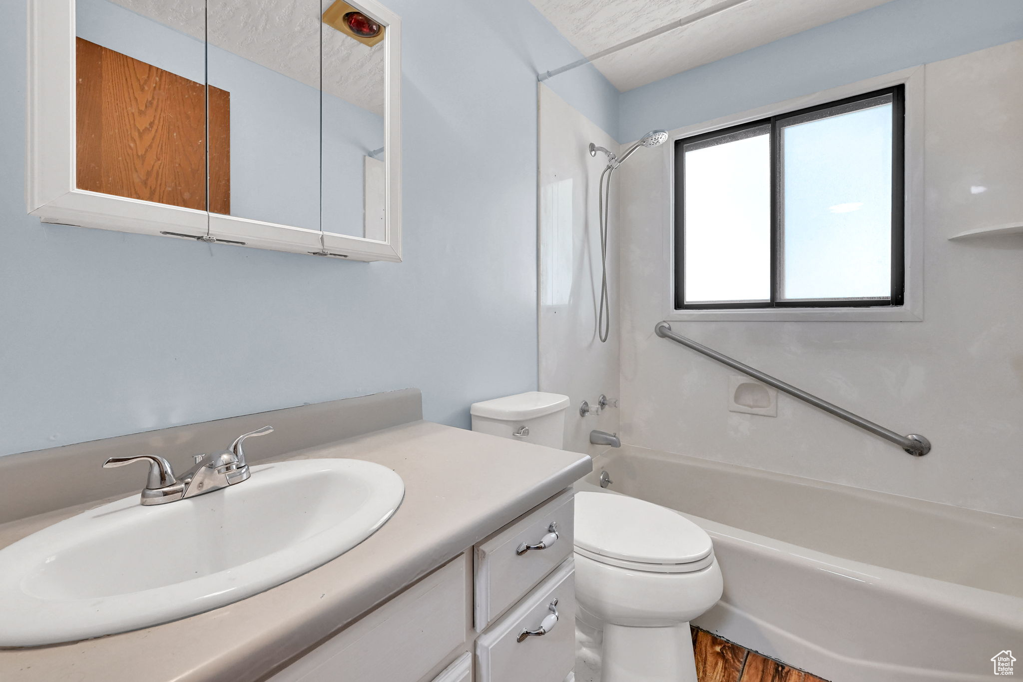 Hooper, Utah 84315, United States, 2 Bedrooms Bedrooms, ,3 BathroomsBathrooms,Residential,Active,166416