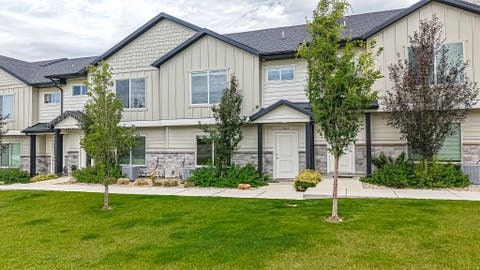 Townhouse For Sale - 1942 E 1550<br/> Spanish Fork, UT 84660