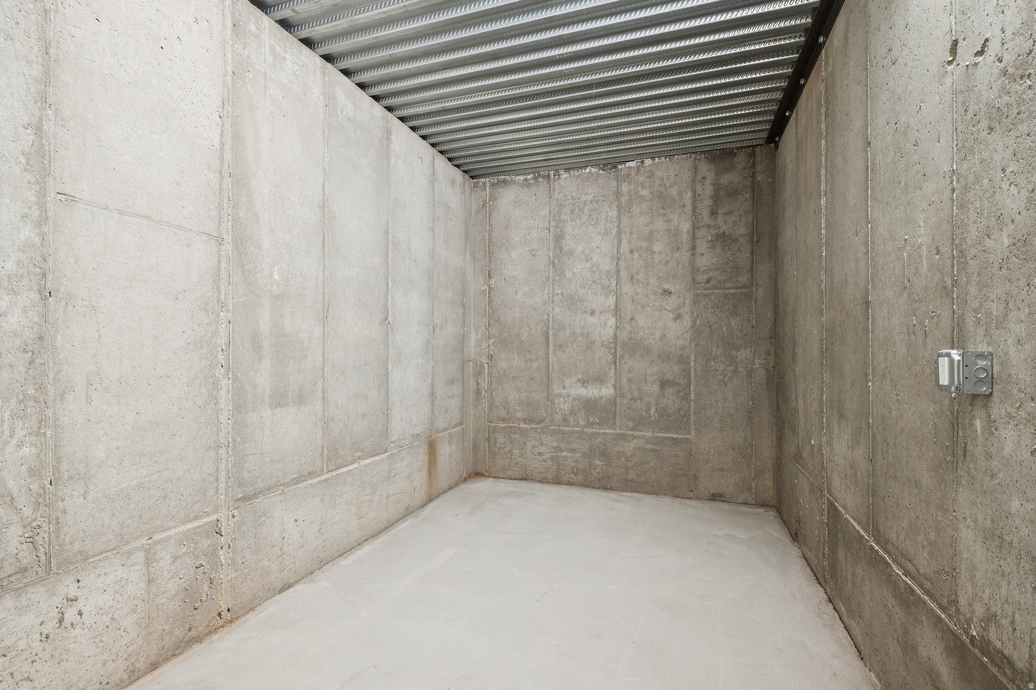 TRAPPERS RIDGE - Residential