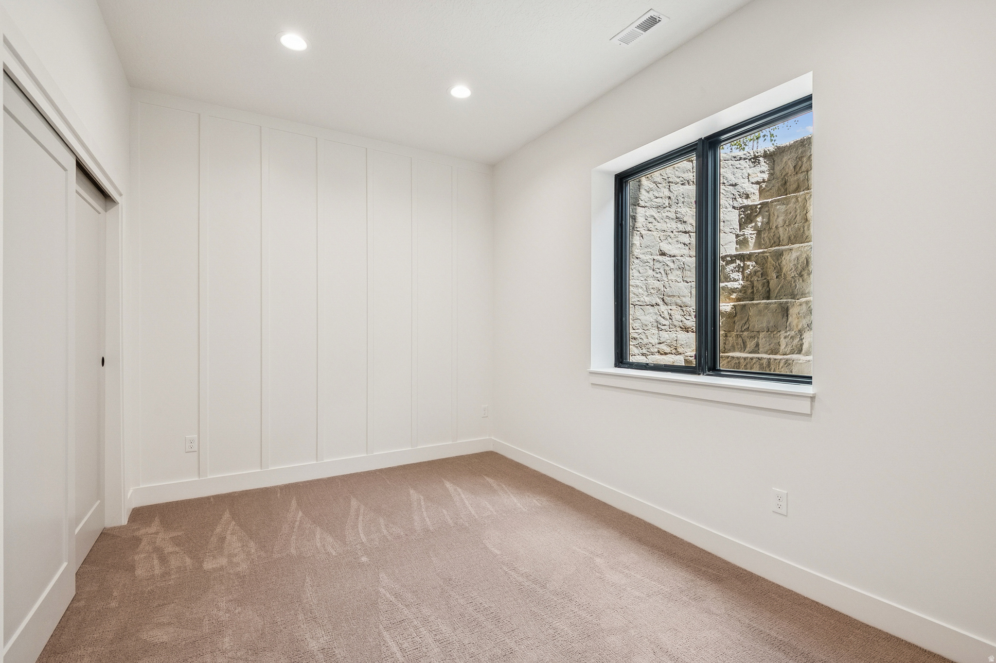 TRAPPERS RIDGE - Residential