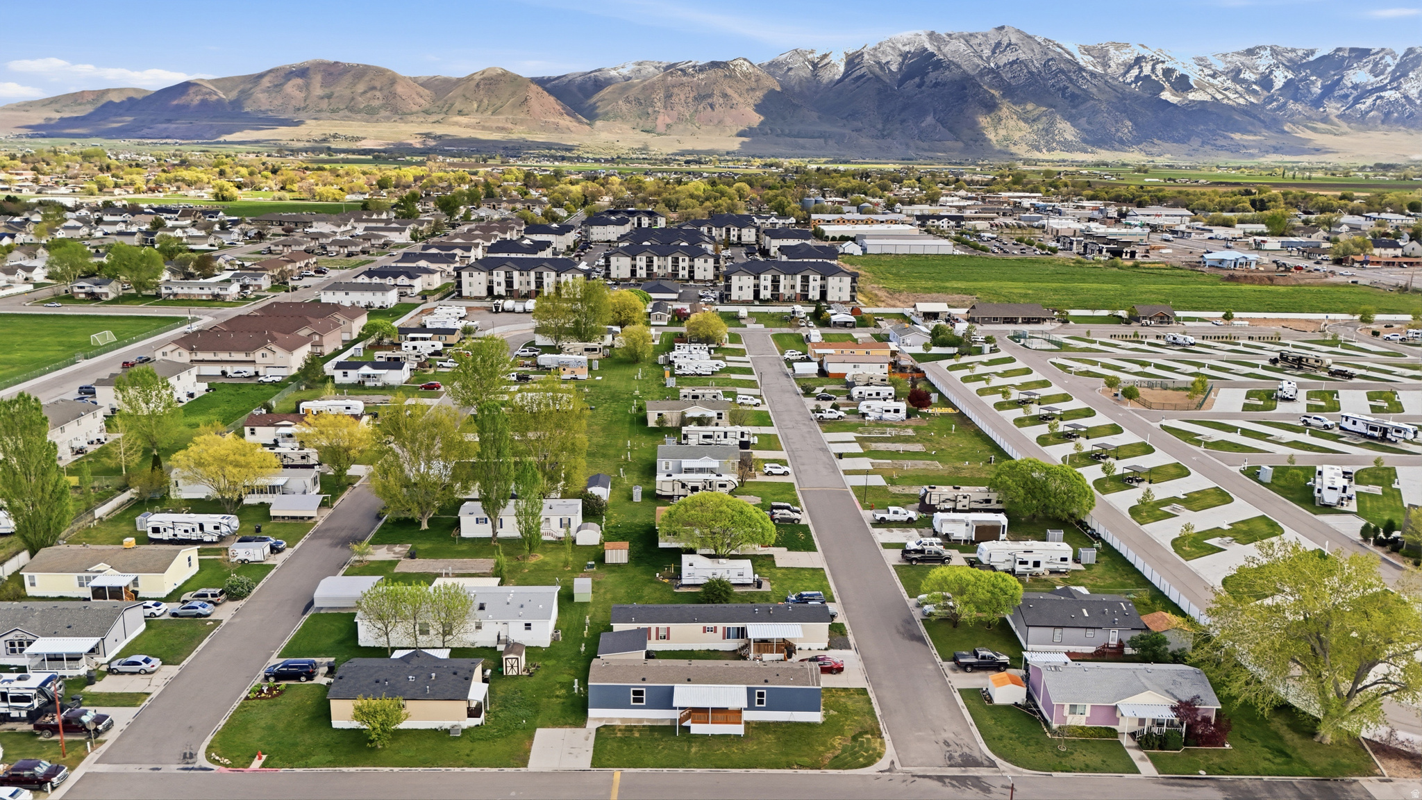 TOWN AND COUNTRY ESTATES - Residential