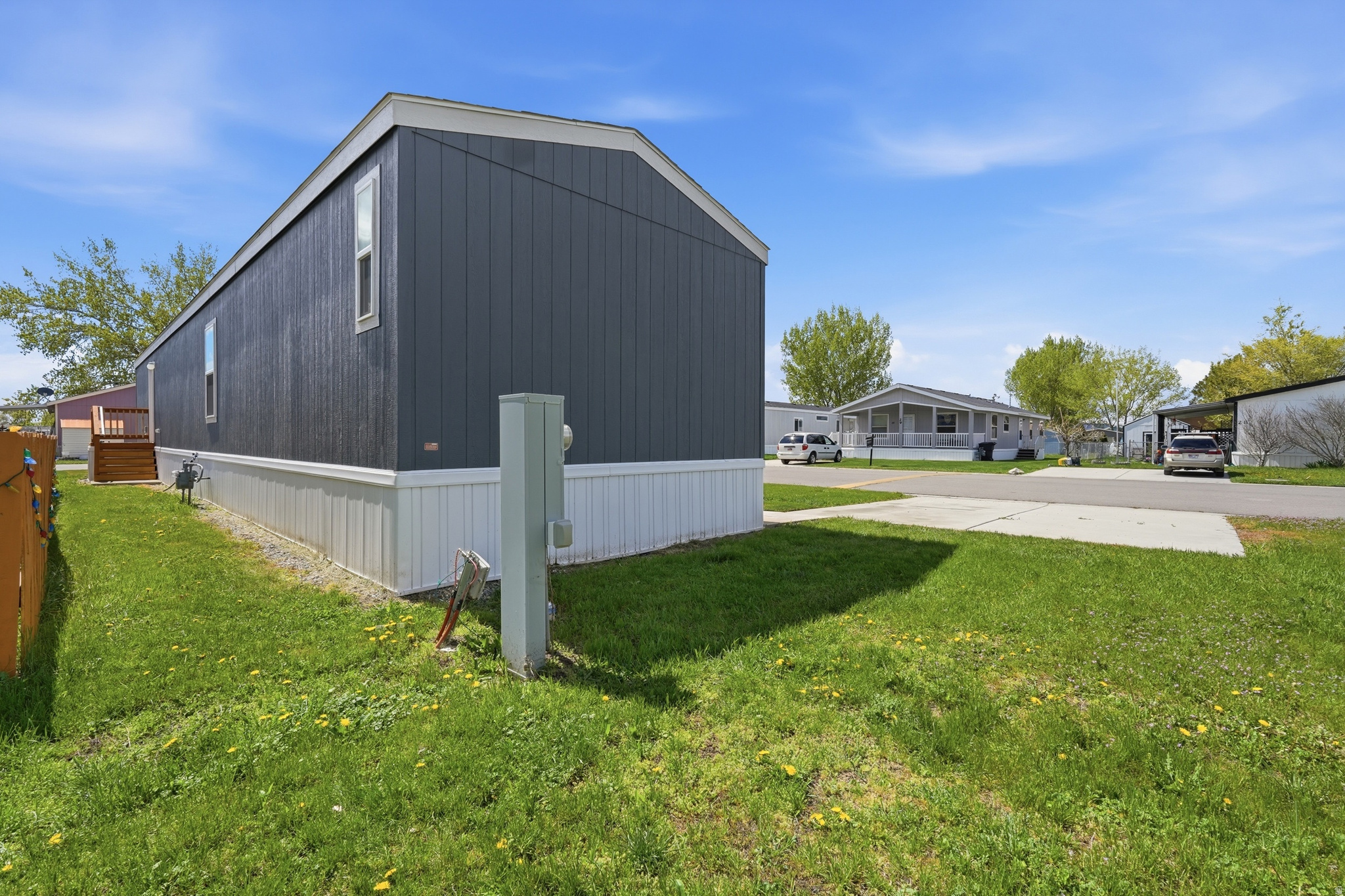 TOWN AND COUNTRY ESTATES - Residential