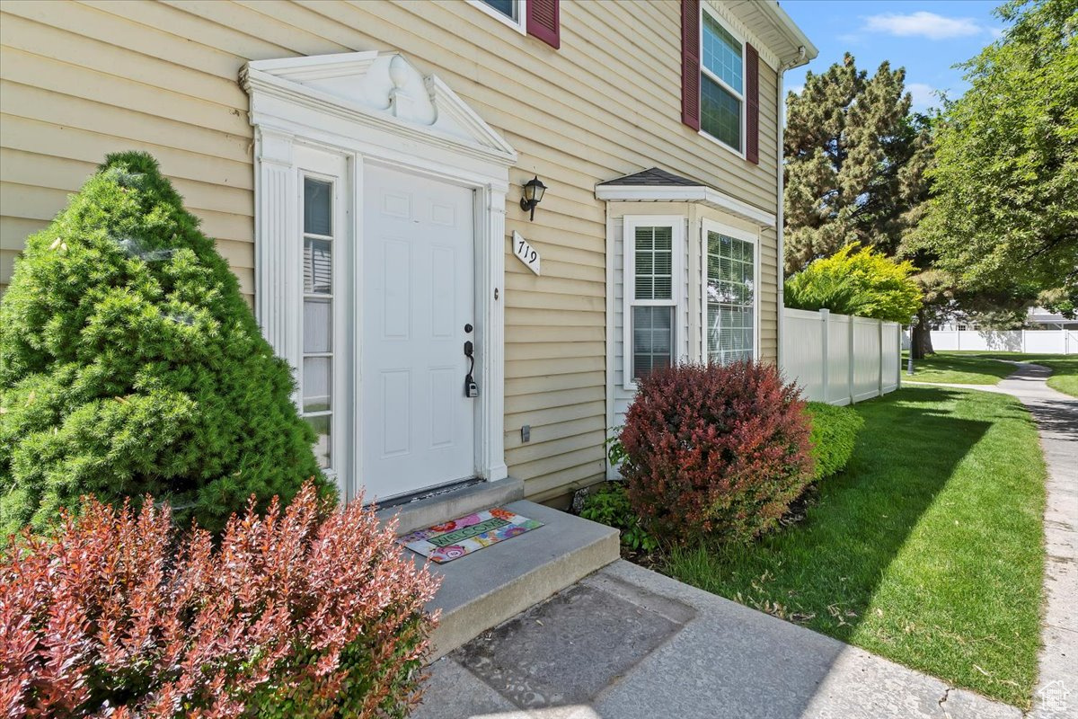719 N 400, Orem, Utah image 2