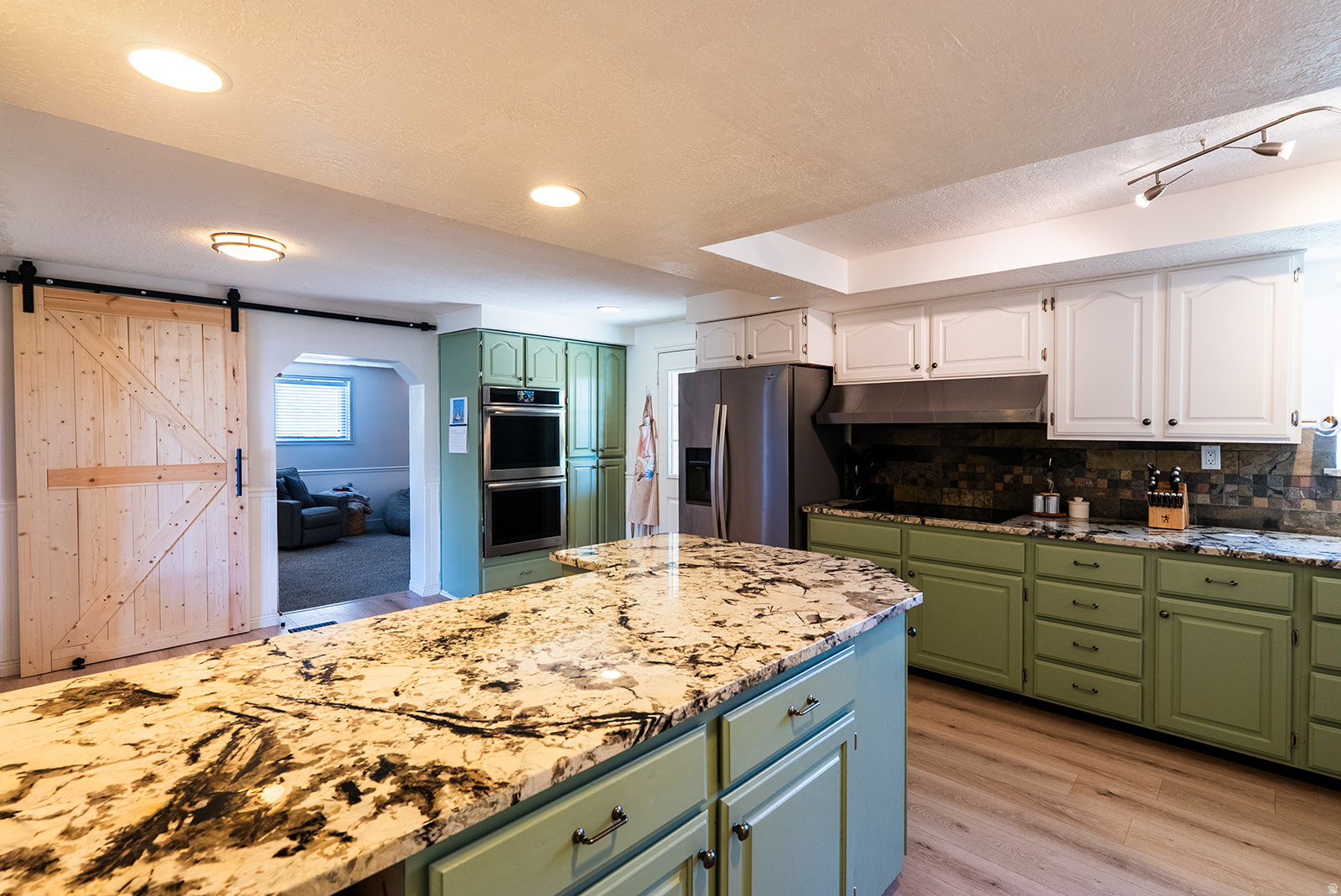 STAR HEIGHTS - Residential