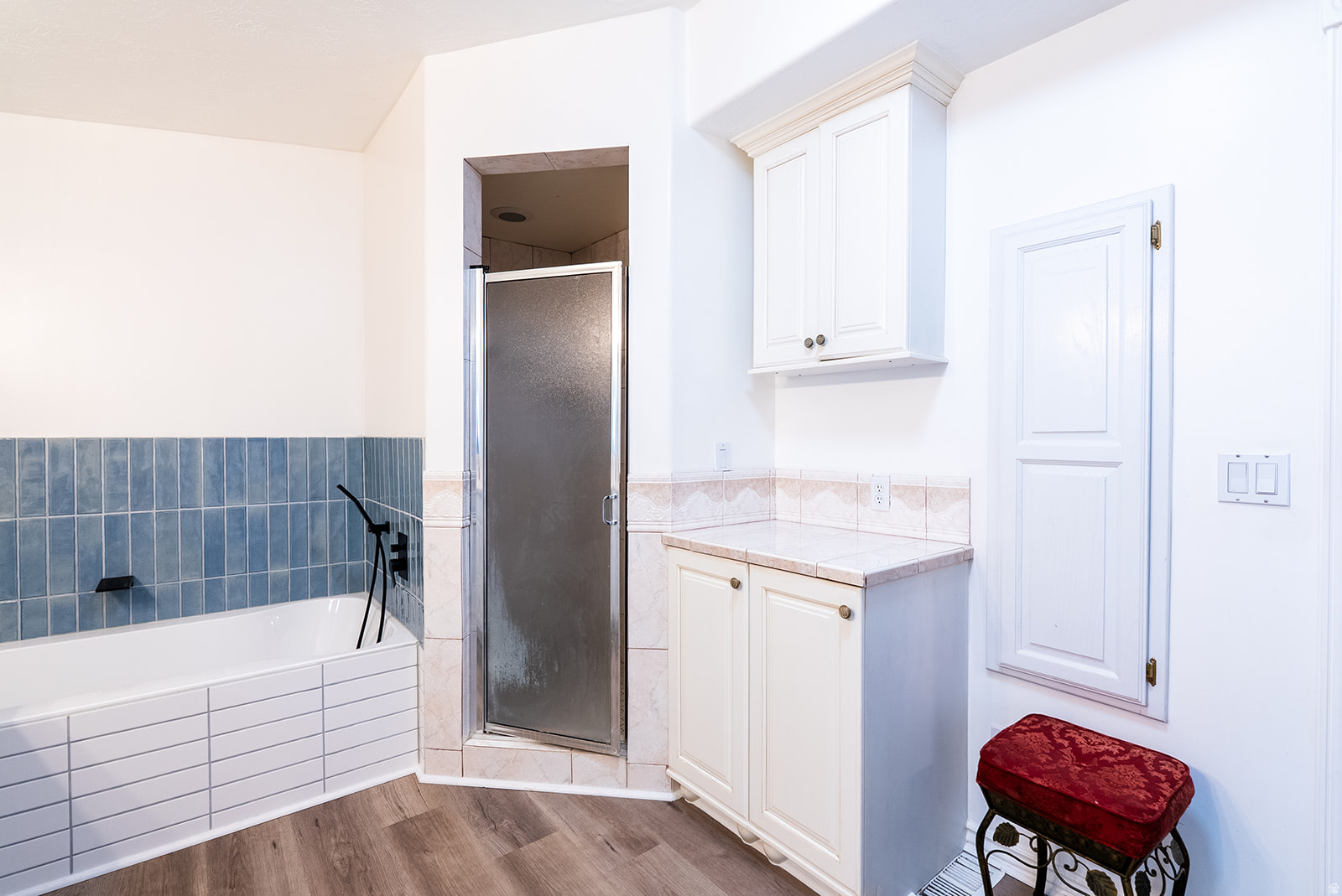 STAR HEIGHTS - Residential