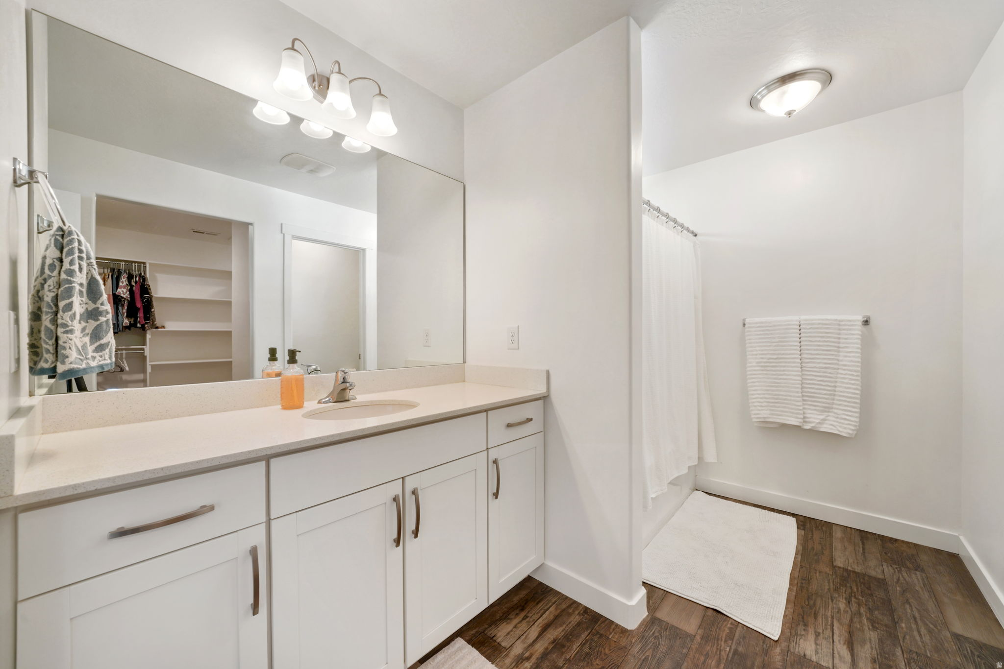 LEGACY FARMS - Residential