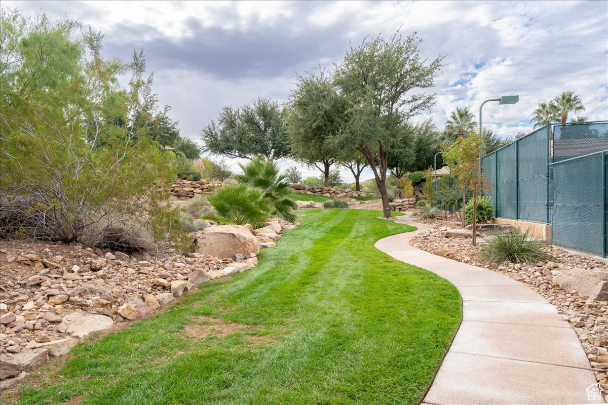 PARAGON COVE TH AT STONECLIFF 1 - Residential