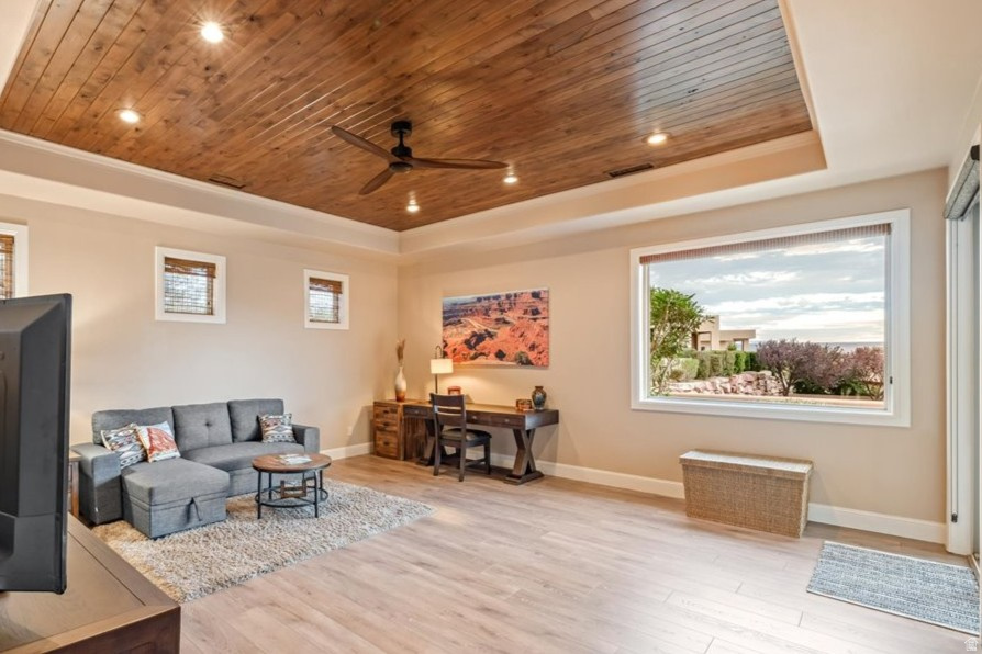 PARAGON COVE TH AT STONECLIFF 1 - Residential