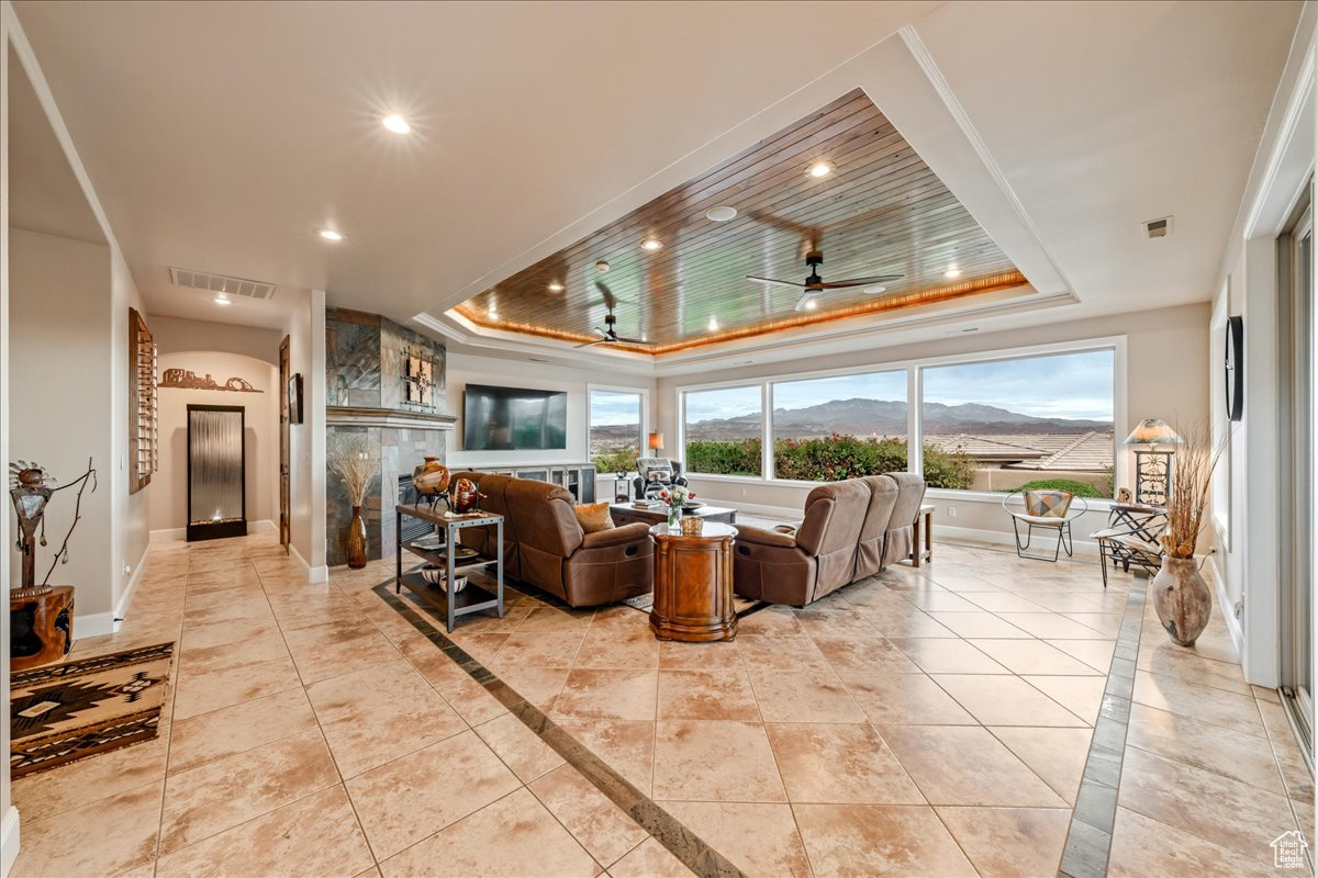 PARAGON COVE TH AT STONECLIFF 1 - Residential