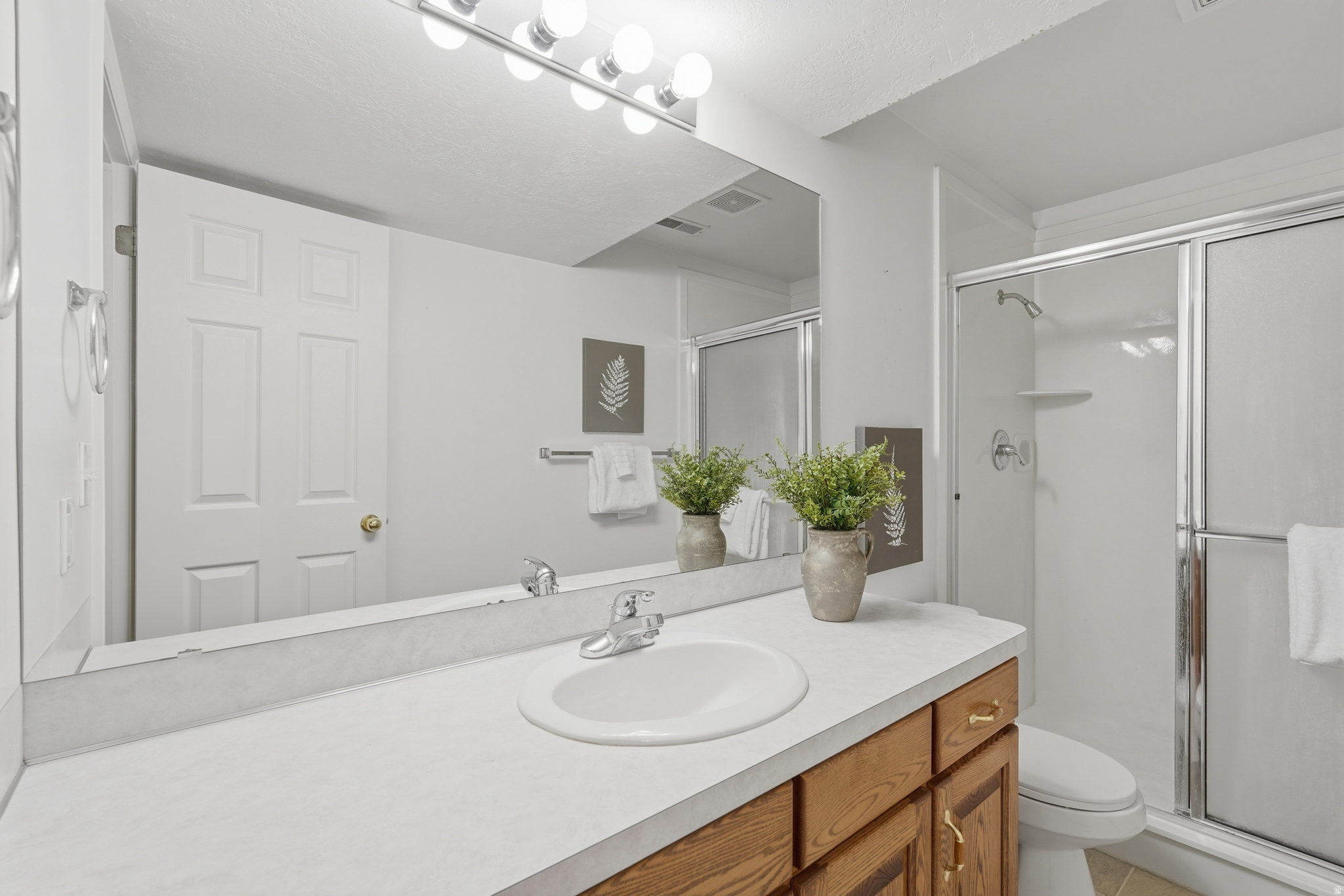 FLINT MEADOWS - Residential