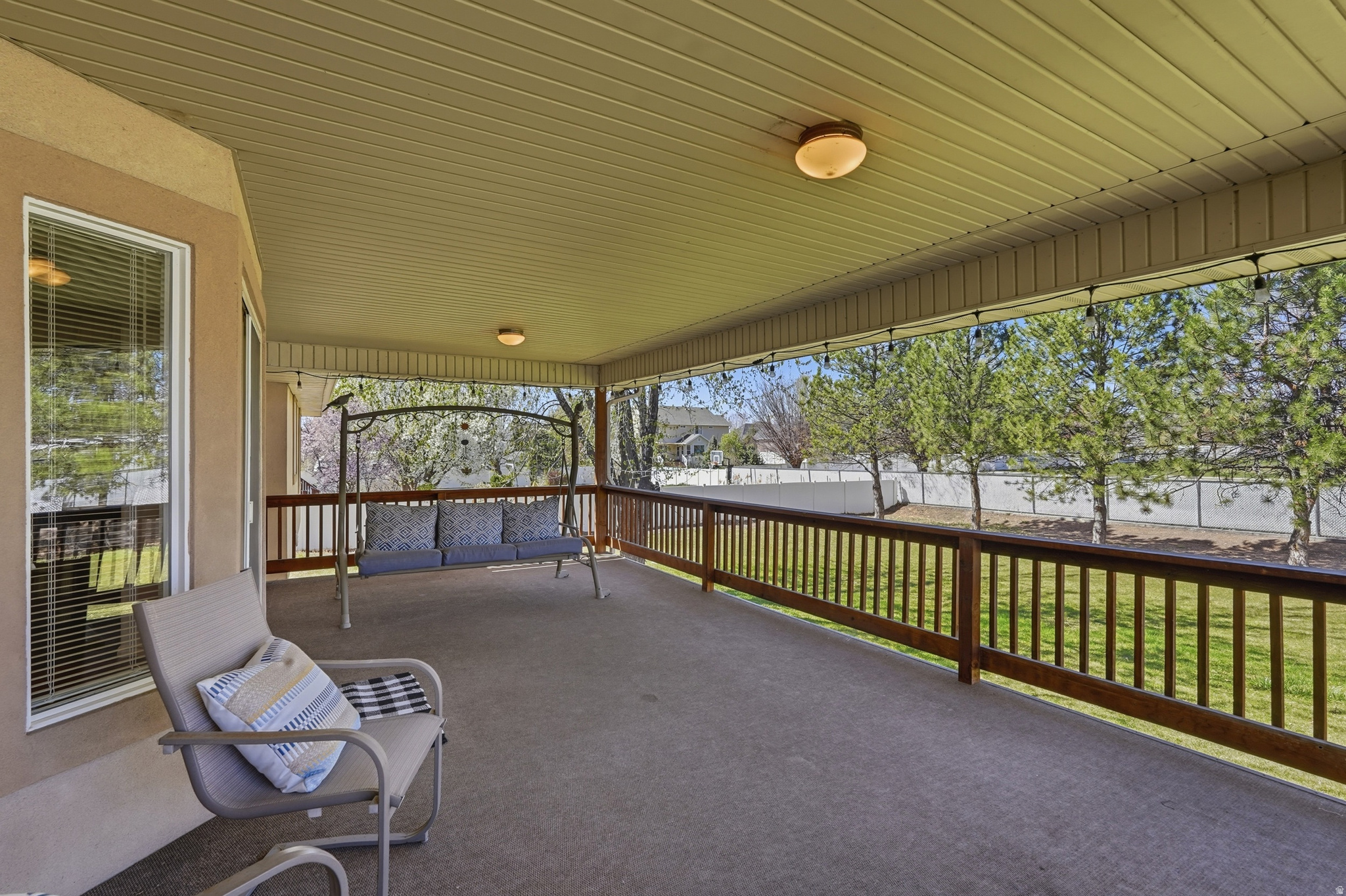 FLINT MEADOWS - Residential