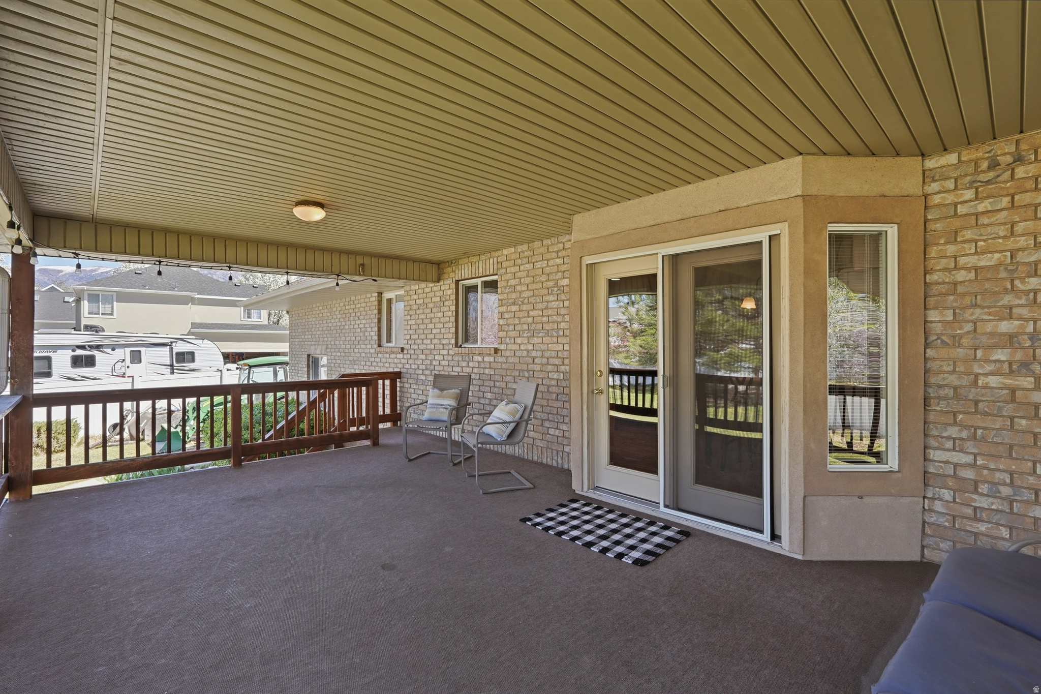 FLINT MEADOWS - Residential