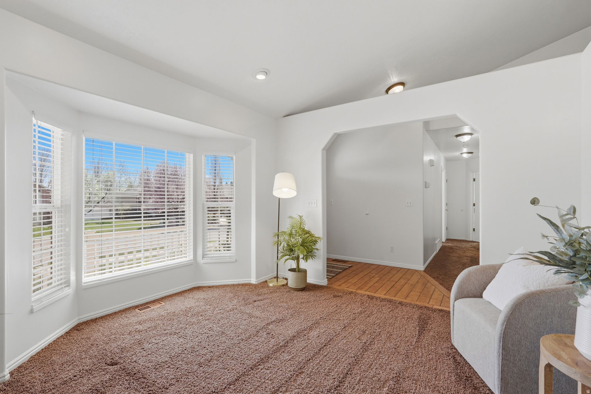 FLINT MEADOWS - Residential